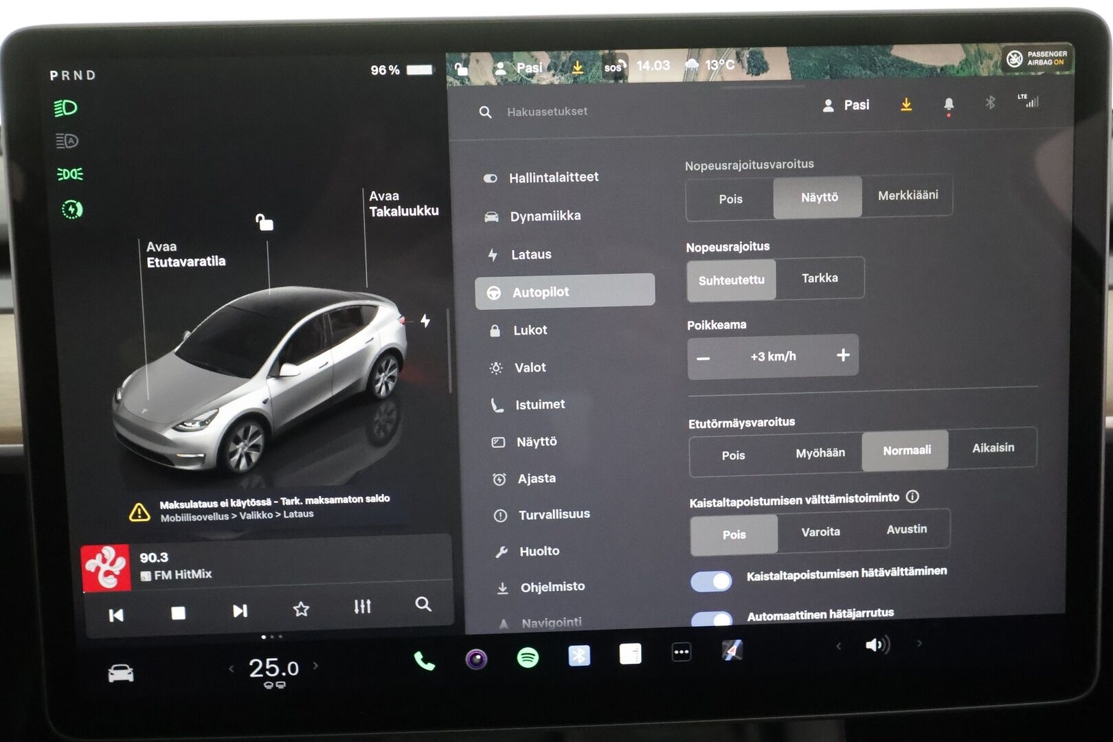 Tesla Model Y 2022 Long Range - | ILP | ACC | Lasikatto | Matrix-LED | P.Kamera | Muistipenkki | Premium Audio | Navi | Keyless | 2x Latauskaapelit |