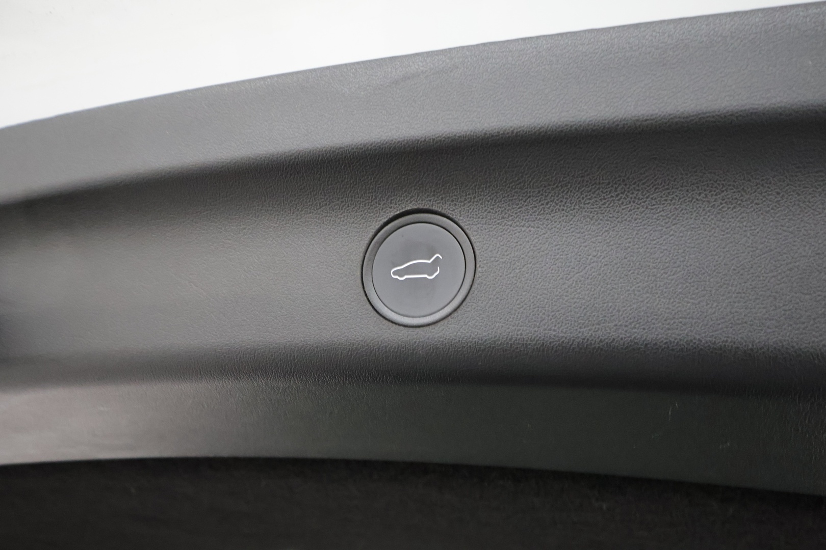 Tesla Model Y 2022 Long Range - | ILP | ACC | Lasikatto | Matrix-LED | P.Kamera | Muistipenkki | Premium Audio | Navi | Keyless | 2x Latauskaapelit |