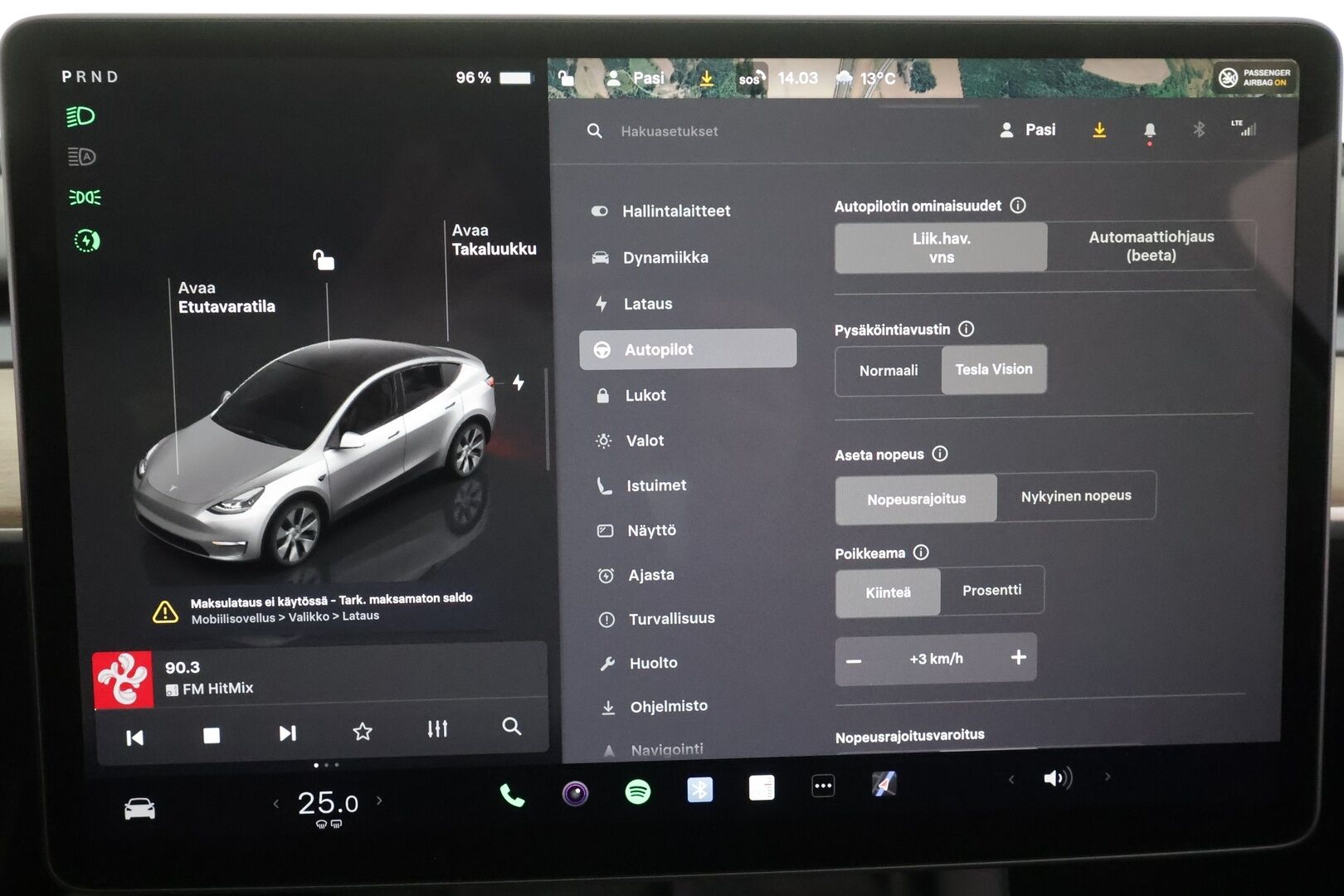 Tesla Model Y 2022 Long Range - | ILP | ACC | Lasikatto | Matrix-LED | P.Kamera | Muistipenkki | Premium Audio | Navi | Keyless | 2x Latauskaapelit |
