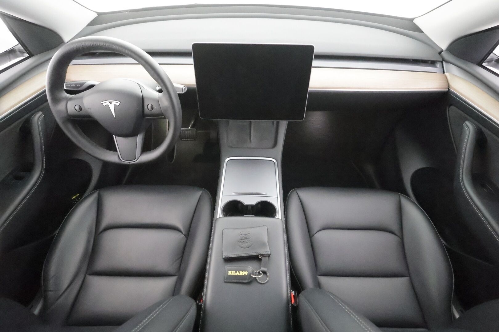 Tesla Model Y 2022 Long Range - | ILP | ACC | Lasikatto | Matrix-LED | P.Kamera | Muistipenkki | Premium Audio | Navi | Keyless | 2x Latauskaapelit |