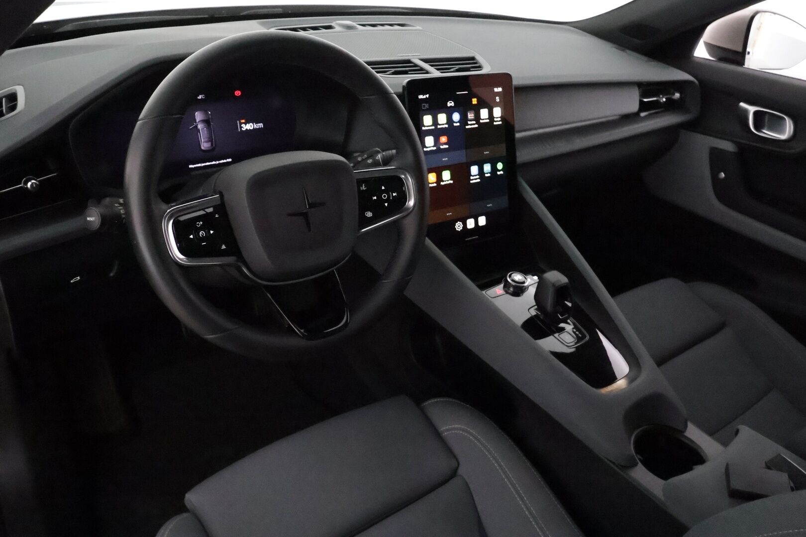 Polestar 2 2023 Long Range Single Motor, 170kW *Lasikatto / Koukku / ILP / ACC / H&K / 360° / LED / Sporttipenkki Muistilla / Navi* - 1-om Suomi-auto / Akku kuntotarkastettu SoH 96,1% / 2x Latauskaapelit /  Kahdet Renkaat / Merkkihuollettu!