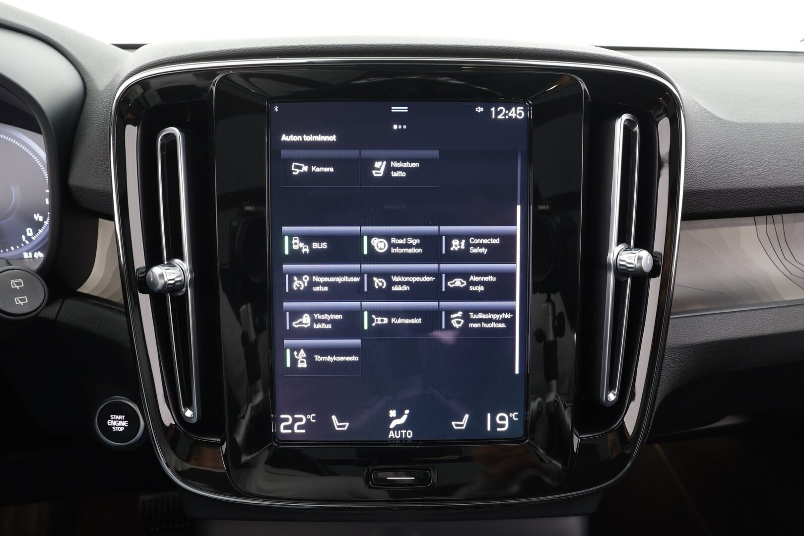 Volvo XC40 2023 T5 TwE Ultimate Bright aut - Juuri huollettu | H&K | Panorama | Koukku | ACC | LED | 360 | Sportpenkki Muistilla | Keyless
