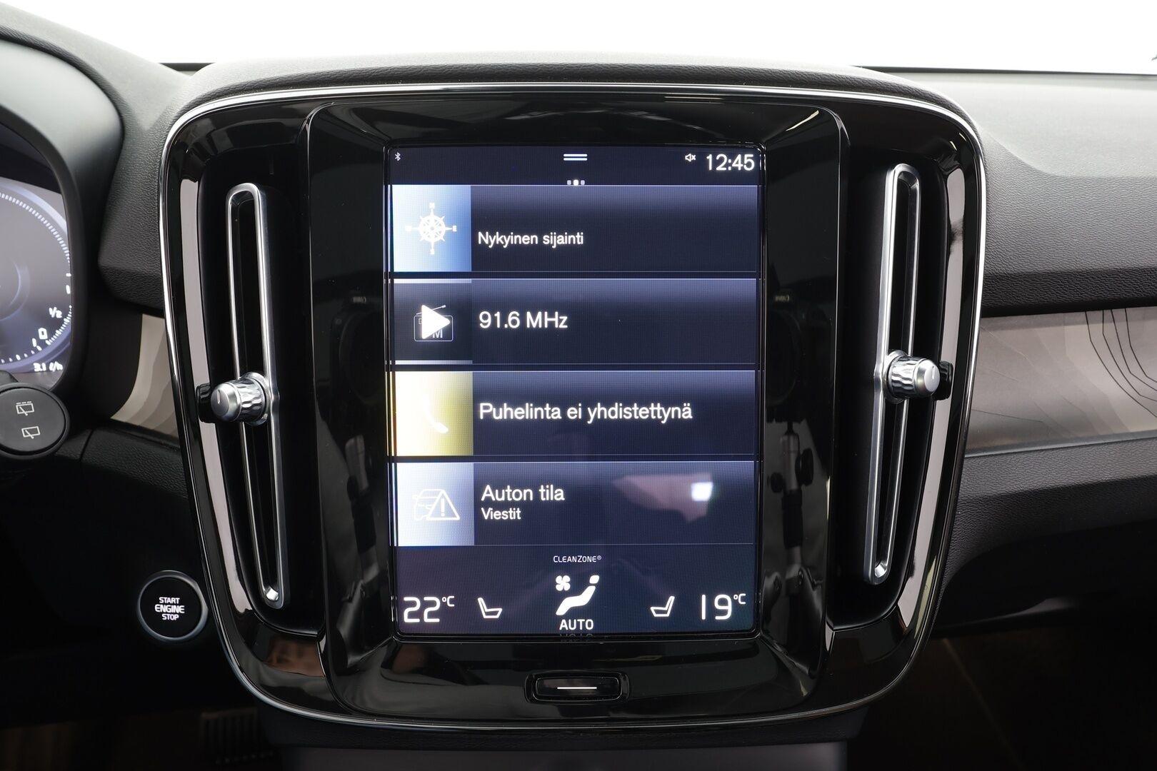 Volvo XC40 2023 T5 TwE Ultimate Bright aut - Juuri huollettu | H&K | Panorama | Koukku | ACC | LED | 360 | Sportpenkki Muistilla | Keyless