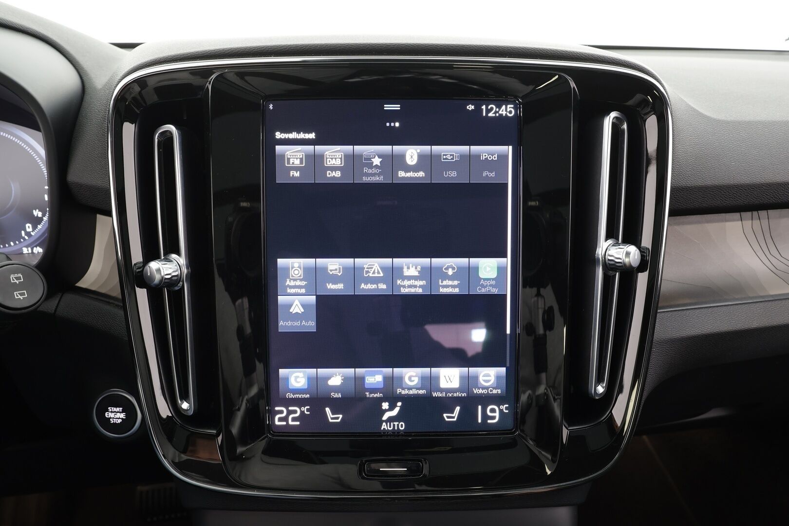 Volvo XC40 2023 T5 TwE Ultimate Bright aut - Juuri huollettu | H&K | Panorama | Koukku | ACC | LED | 360 | Sportpenkki Muistilla | Keyless