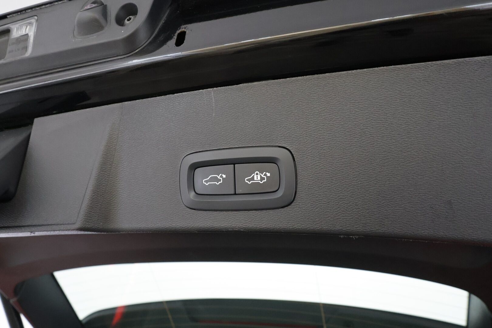 Volvo XC40 2023 T5 TwE Ultimate Bright aut - Juuri huollettu | H&K | Panorama | Koukku | ACC | LED | 360 | Sportpenkki Muistilla | Keyless