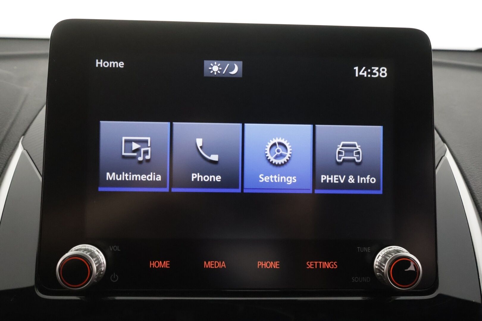 Mitsubishi Eclipse Cross 2023 2.4 PHEV Invite Plus 4WD - | LED | Koukku | Sähköpenkki | Nahka-Alcantara | P.kamera | Kaistavahti | Keyless | 2x renkaat aluin | 1-om suomiauto | 2x kaapelit | ALV | 