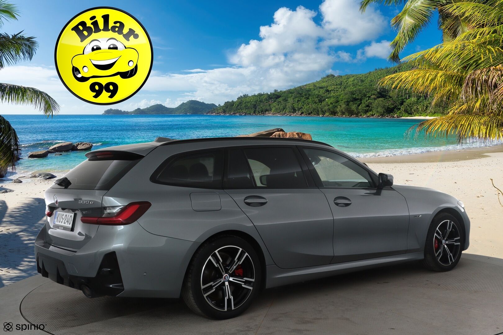 BMW 330 2023 G21 xDrive A Charged Edition M-Sport *ACC / HUD / Adapt.LED / H&K / P.kamera / Sporttipenkit / Facelift / Koukku* - 1.Om Suomi-auto / Kahdet renkaat aluvanteilla / Merkkihuollettu / Akku kuntotarkastettu SOH 93,6% 