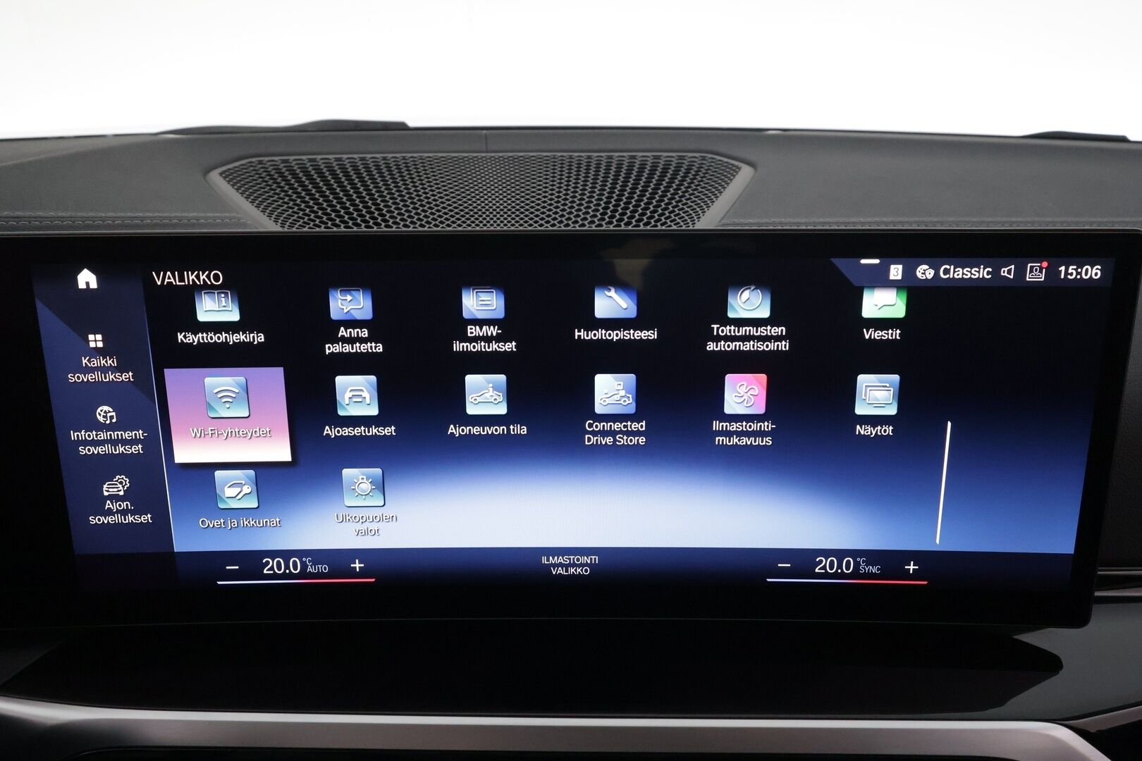 BMW i4 2023 eDrive40 * ACC / P.kamera / Sporttipenkit / LED / Navi / Sähköluukku / Puolinahat * - 1.Om Suomi-auto / Akku kuntotarkastettu SoH 96,6% / Kahdet renkaat aluvanteilla