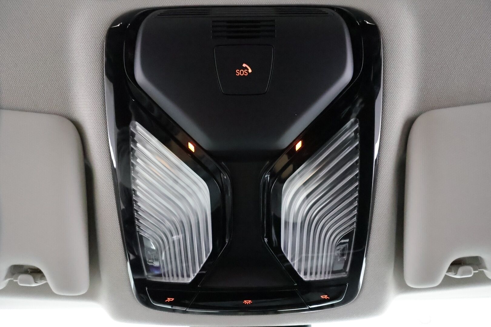 BMW i4 2023 eDrive40 * ACC / P.kamera / Sporttipenkit / LED / Navi / Sähköluukku / Puolinahat * - 1.Om Suomi-auto / Akku kuntotarkastettu SoH 96,6% / Kahdet renkaat aluvanteilla