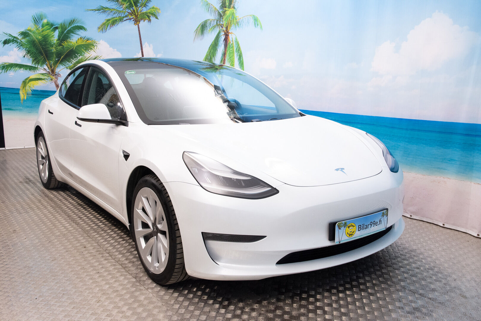 TESLA MODEL 3 2021 Long Range Refresh - Refresh | FSD | Koukku | Intel Atom | Premium Audio | ILP | Lasikatto | Puhdas Carvertical | Kahdet alumiinivanteet | Akku kuntotarkastettu