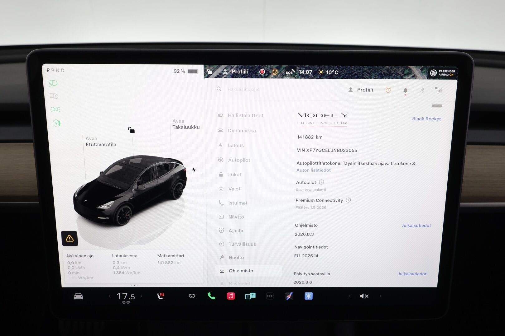 Tesla Model Y 2022 Performance * Koukku / ILP / ACC / Lasikatto / Premium Audio / P.Kamera / Matrix-LED / Muistipenkki / Kaistavahti * - Suomi-auto / Kahdet renkaat aluvanteilla / 2x Latauskaapelit - HULLUT AVAJAISHULINAT KORKOTARJOUS 3,29 %