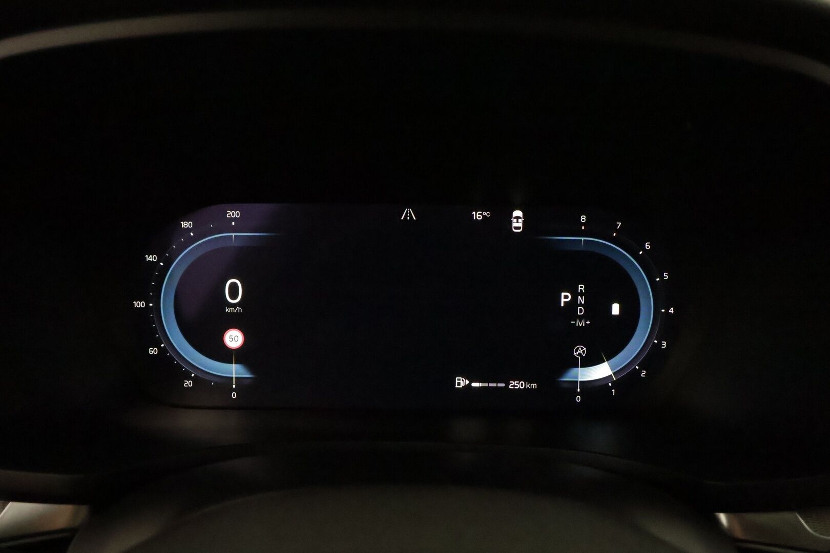 Volvo V60 2023 B3 MHEV Business Plus Bright DCT **Webasto / Koukku / ACC / Full-LED / P.Kamera / Sporttinahat Muistilla / Navi** - 1-om Suomi-auto / Kahdet Renkaat / Merkkihuollettu!