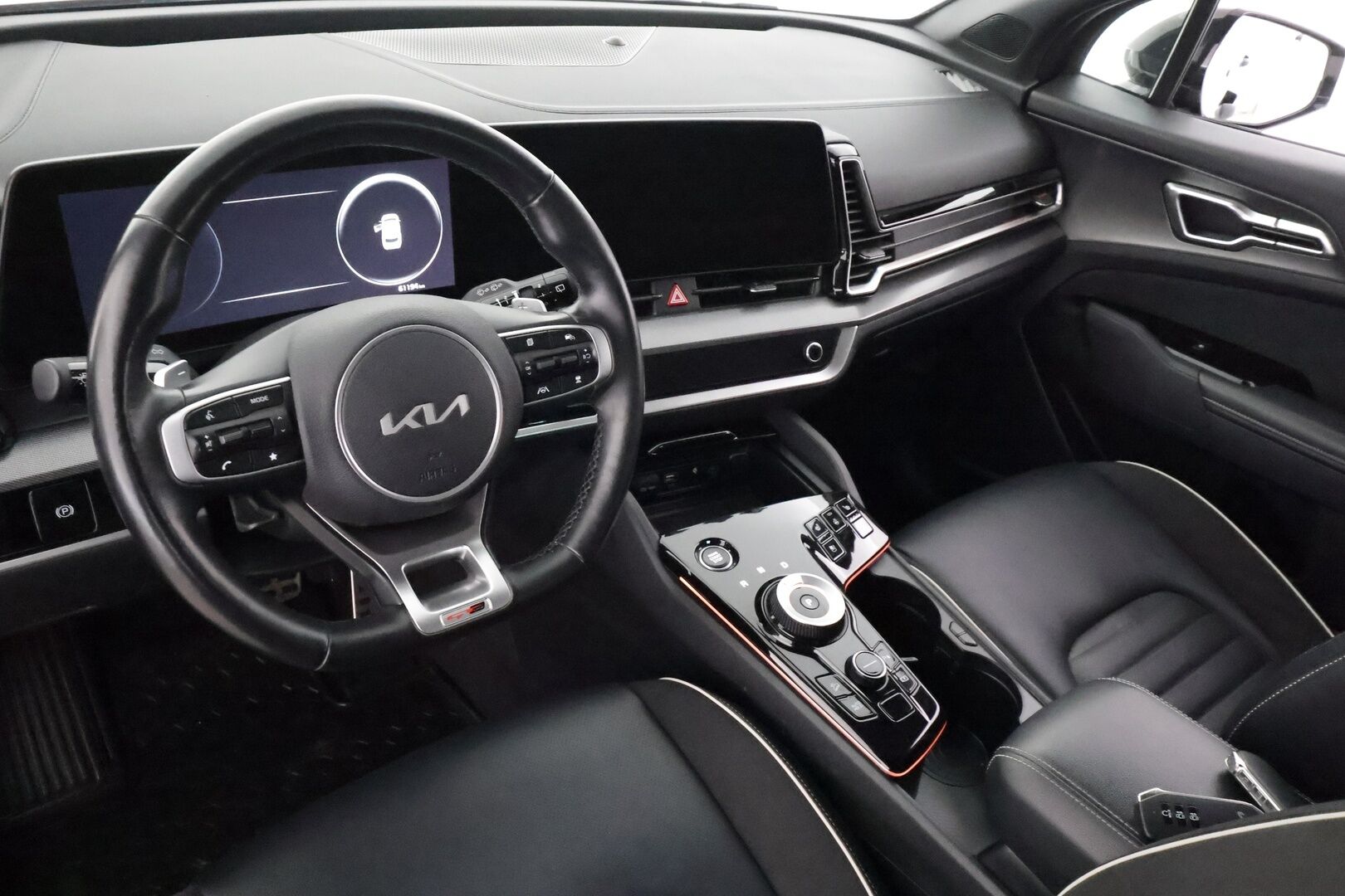 Kia Sportage 2022 1,6 T-GDI AWD Hybrid GT-Line AT 230hv - | ACC | Koukku | Webasto | Harman/Kardon | Ilm. sähköpenkit | Muistipenkki | 360° | Nahka-alcantara | HDA | BSM | Keyless | Lämm. ratti | 