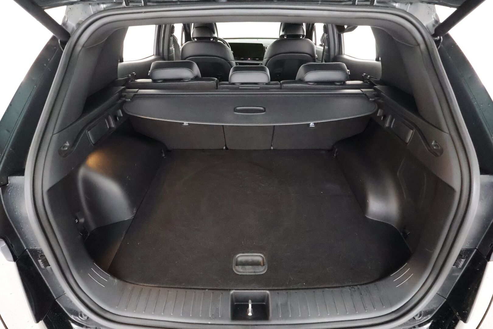 Kia Sportage 2022 1,6 T-GDI AWD Hybrid GT-Line AT 230hv - | ACC | Koukku | Webasto | Harman/Kardon | Ilm. sähköpenkit | Muistipenkki | 360° | Nahka-alcantara | HDA | BSM | Keyless | Lämm. ratti | 