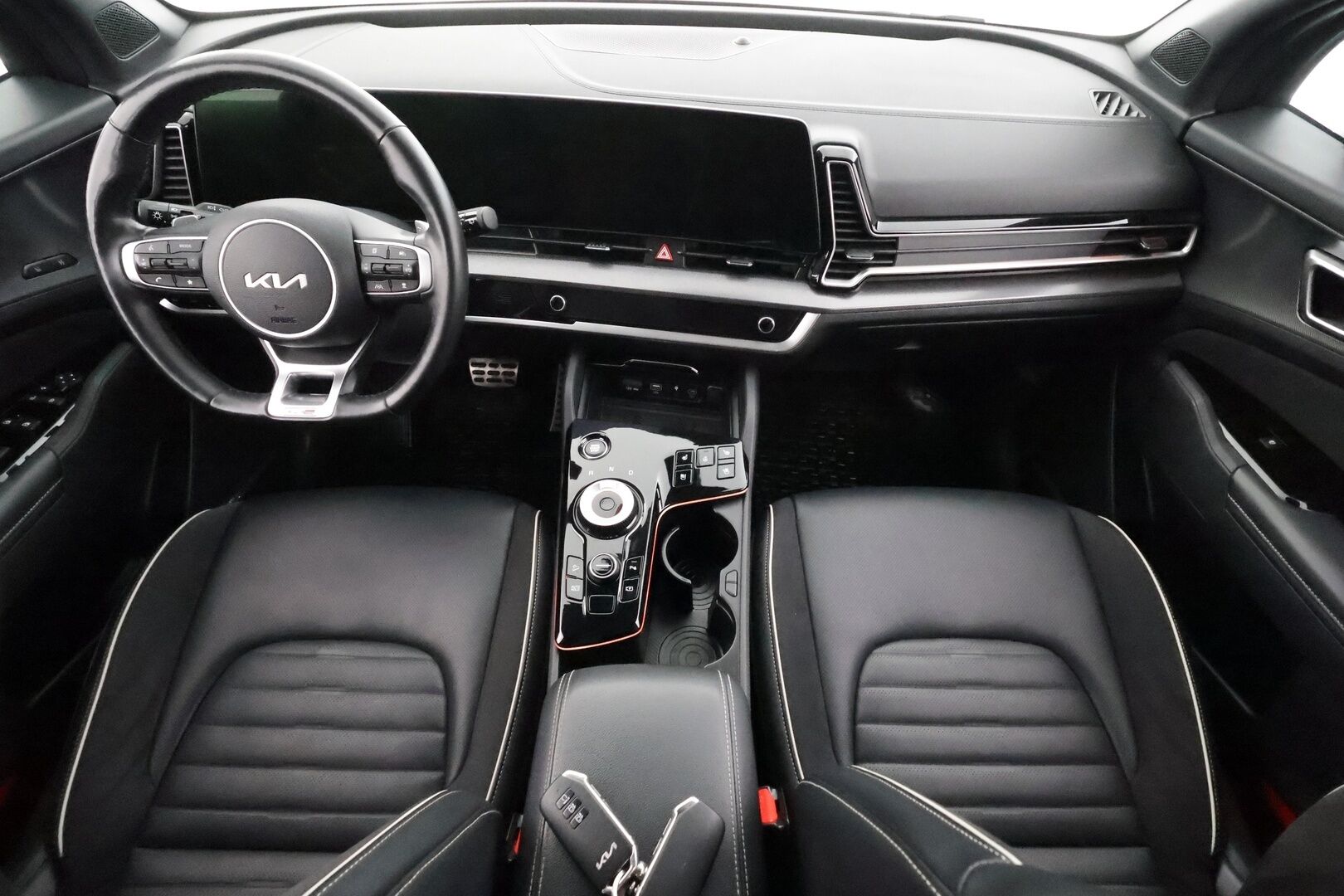 Kia Sportage 2022 1,6 T-GDI AWD Hybrid GT-Line AT 230hv - | ACC | Koukku | Webasto | Harman/Kardon | Ilm. sähköpenkit | Muistipenkki | 360° | Nahka-alcantara | HDA | BSM | Keyless | Lämm. ratti | 