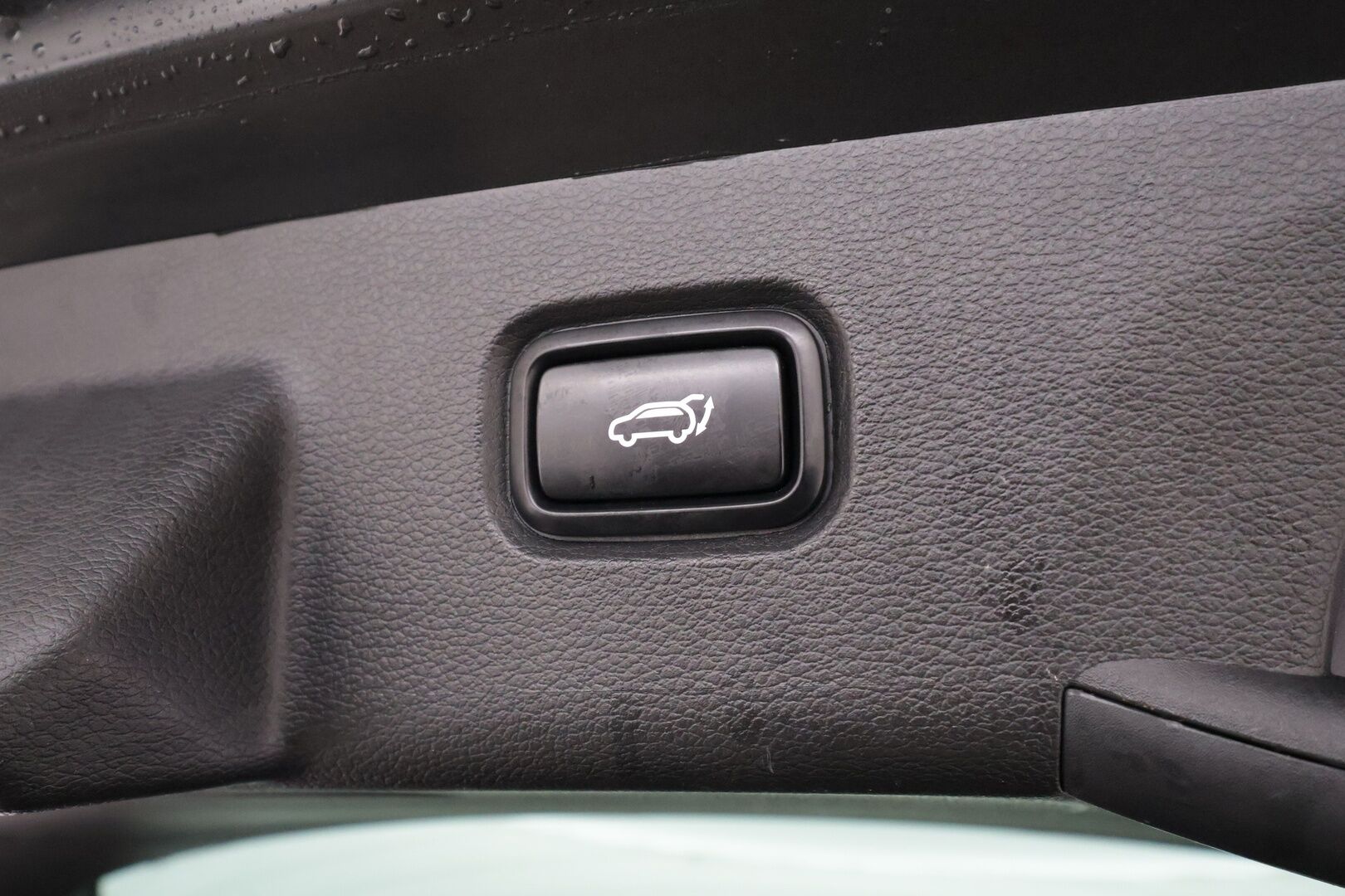 Kia Sportage 2022 1,6 T-GDI AWD Hybrid GT-Line AT 230hv - | ACC | Koukku | Webasto | Harman/Kardon | Ilm. sähköpenkit | Muistipenkki | 360° | Nahka-alcantara | HDA | BSM | Keyless | Lämm. ratti | 