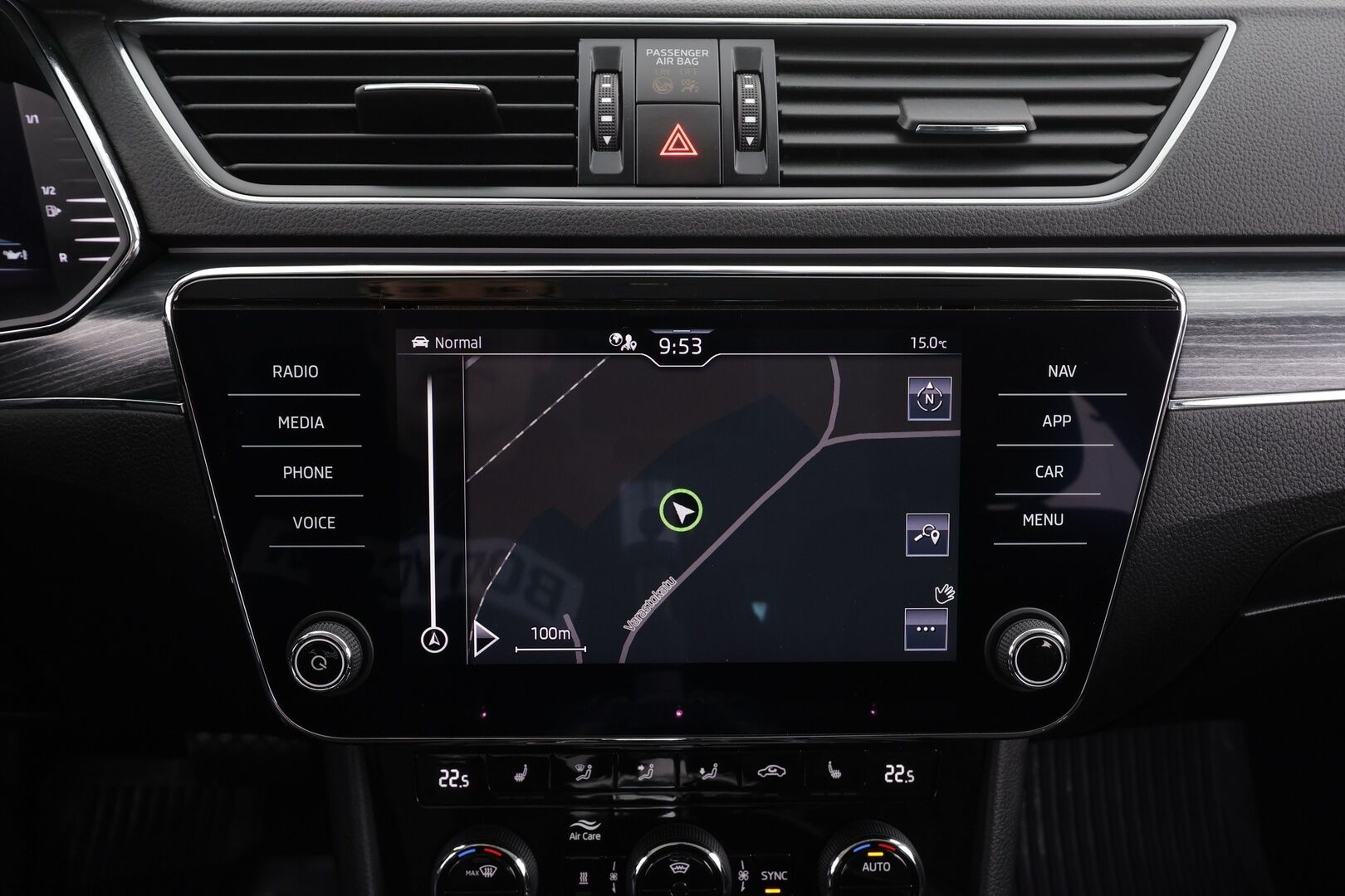 Skoda Superb 2023 Combi 2.0 TDI 200 4x4 Style BusinessLine DSG * Webasto / Koukku / ACC / Matrix-LED / P.Kamera / Muistipenkit / Navi * - Suomi-auto / Kahdet renkaat / Merkkihuollettu! - Osta nyt, maksa vasta ensi vuonna