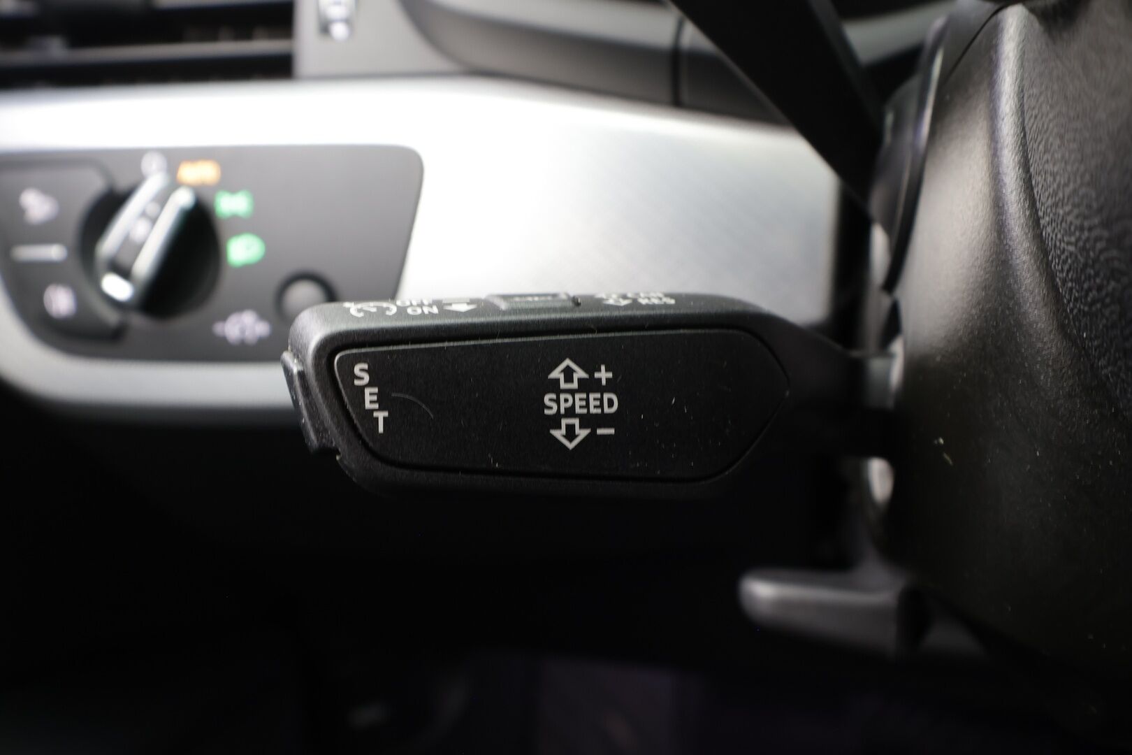 Audi A5 2023 Sportback Progress Plus 35 TFSI MHEV S-tronic * Vakkari / Webasto / Matrix LED / Digimittaristo / P.kamera * - 1.Om Suomi-auto / Sporttipenkit / Kahdet renkaat aluvanteilla