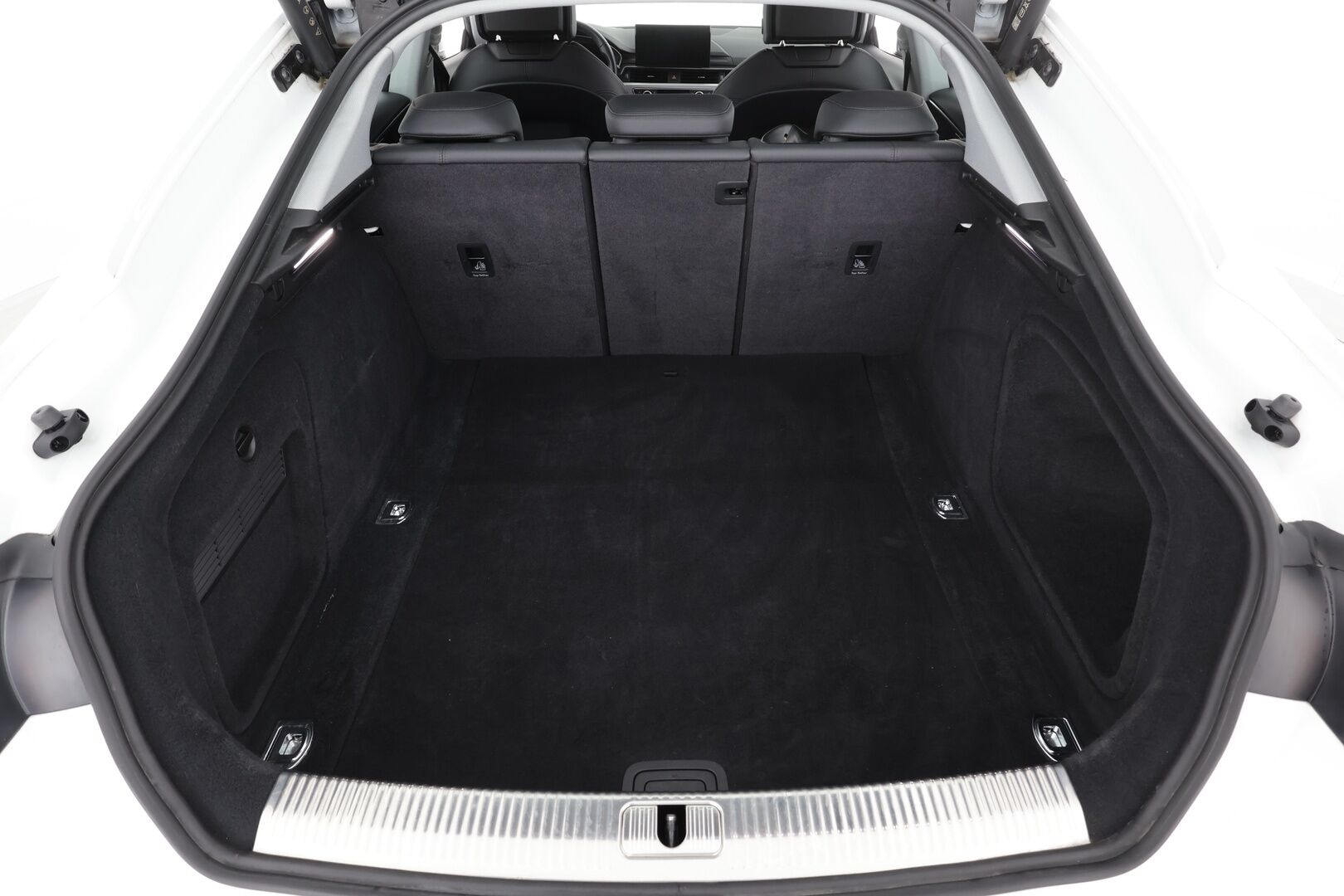 Audi A5 2023 Sportback Progress Plus 35 TFSI MHEV S-tronic * Vakkari / Webasto / Matrix LED / Digimittaristo / P.kamera * - 1.Om Suomi-auto / Sporttipenkit / Kahdet renkaat aluvanteilla