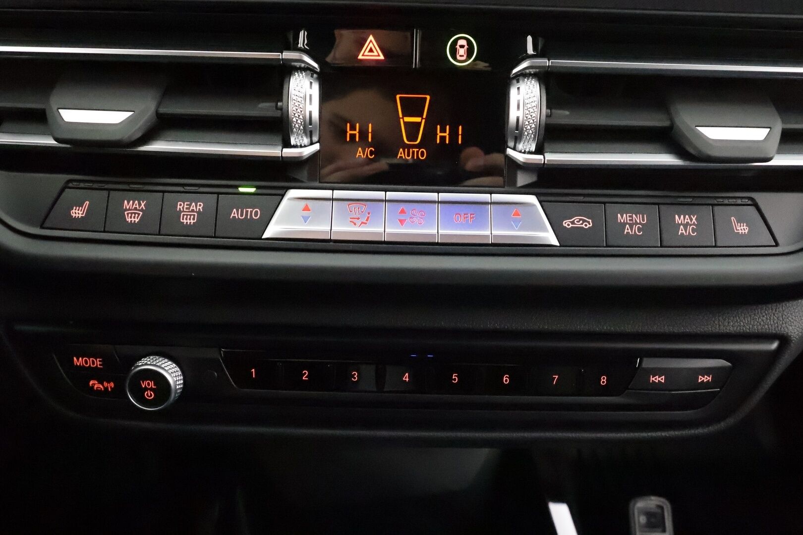 BMW 218 2022 F44 Gran Coupé 218i A Business M Sport * Vakkari / P.kamera / LED / Navi / Koukku / Lohko+Sisä / Puolinahat * - 1.Om Suomi-auto / Kahdet renkaat aluvanteilla / Merkkihuollettu