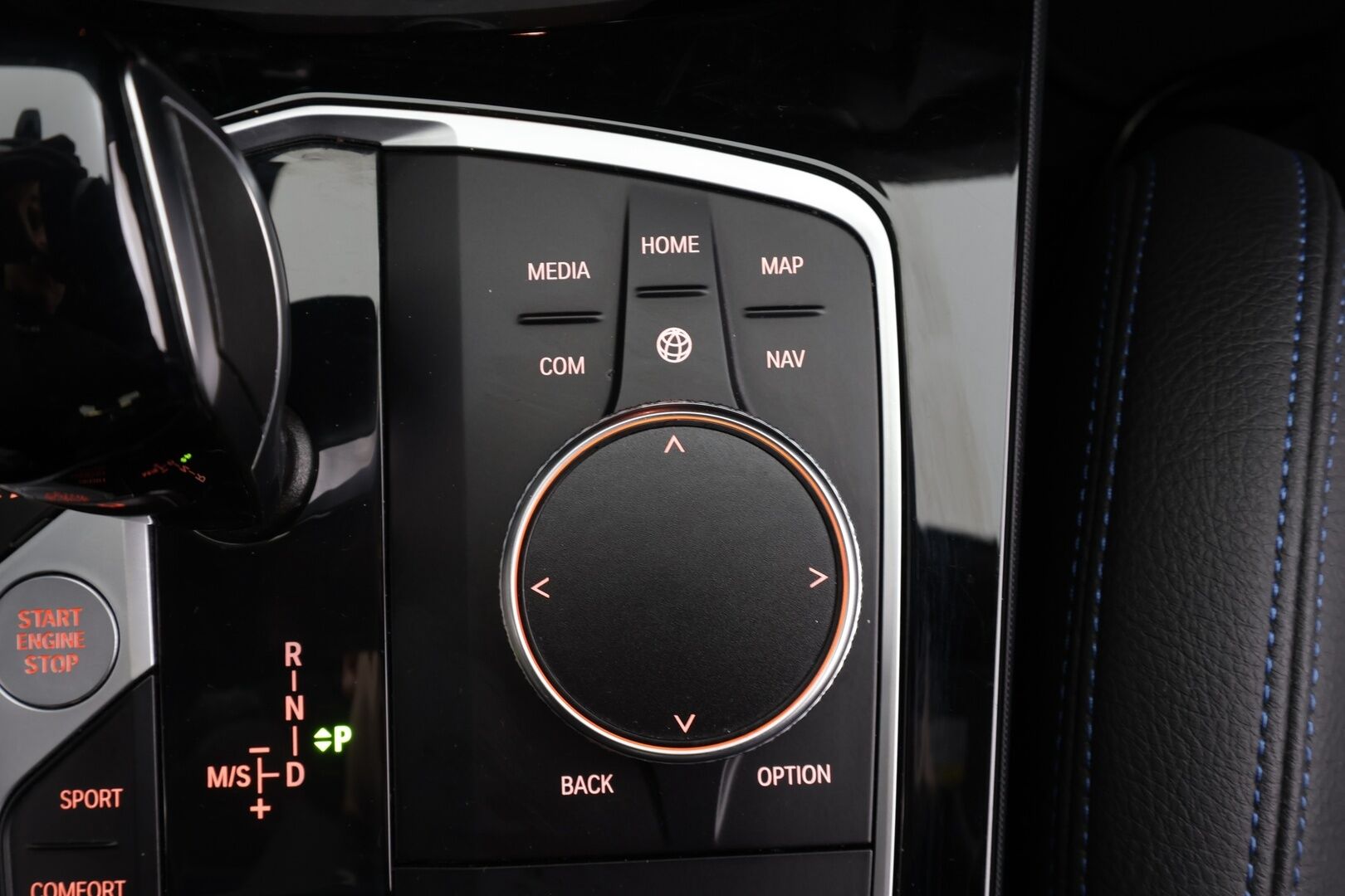 BMW 218 2022 F44 Gran Coupé 218i A Business M Sport * Vakkari / LED / P-Tutkat / Sisätilanlämmitin / Navi / Kaistavahti * - Koukku / Merkkihuollettu / 1-om Suomi-auto / Kahdet renkaat - HULLUT BLACKWEEK JATKOT - KORKOTARJOUS 2,49%