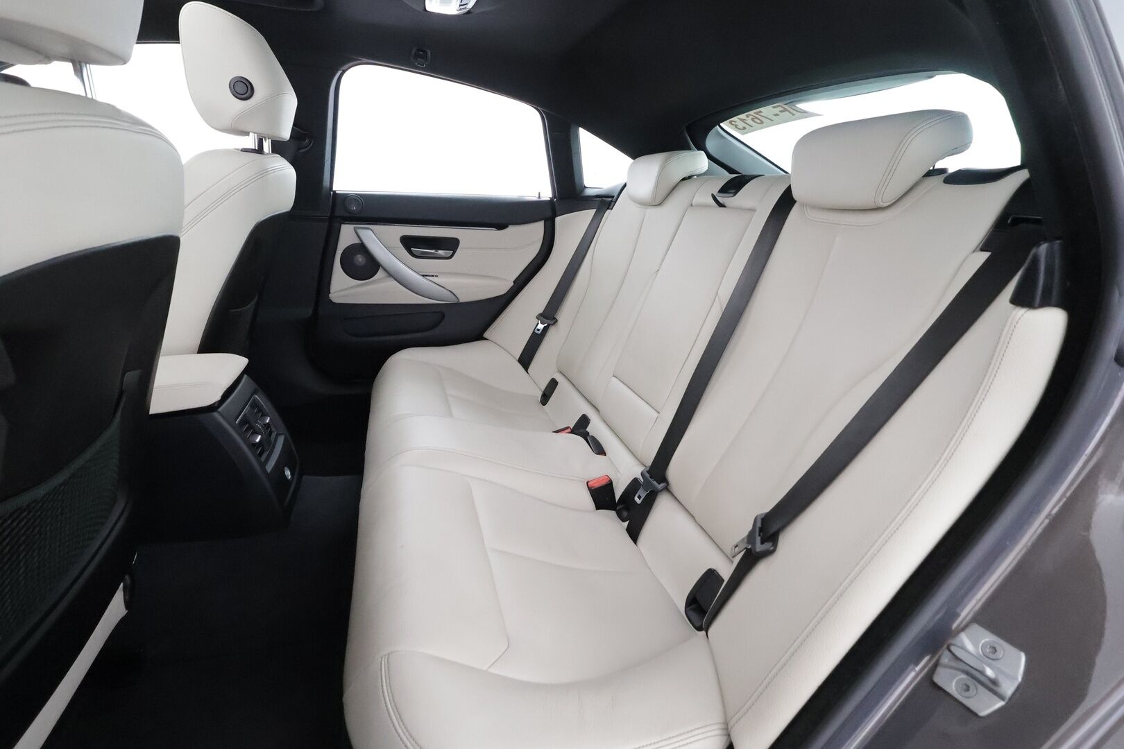 Skoda Octavia 2023 2.0 TDI 150 4x4 Style DSG Autom. - | Canton | Webasto | Koukku | ACC | Matrix-LED | P.kamera | Navi | Kaistavahti | Keyless | Kahdet renkaat | Merkkihuollot | 1-om Suomi-auto |
