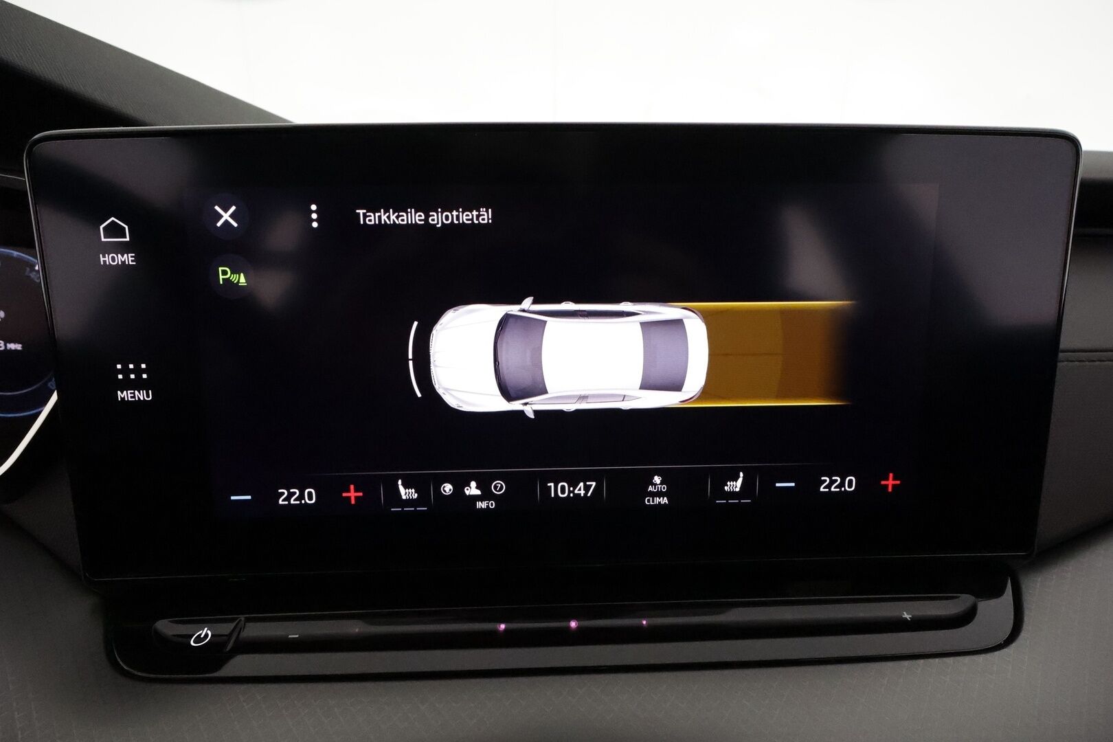 Skoda Octavia 2022 1.0 TSI Ambition eTEC DSG **Webasto / Koukku / LED / P.Tutkat / Digimittaristo / Kaistavahti** - 1-om Suomi-auto / Kahdet Renkaat