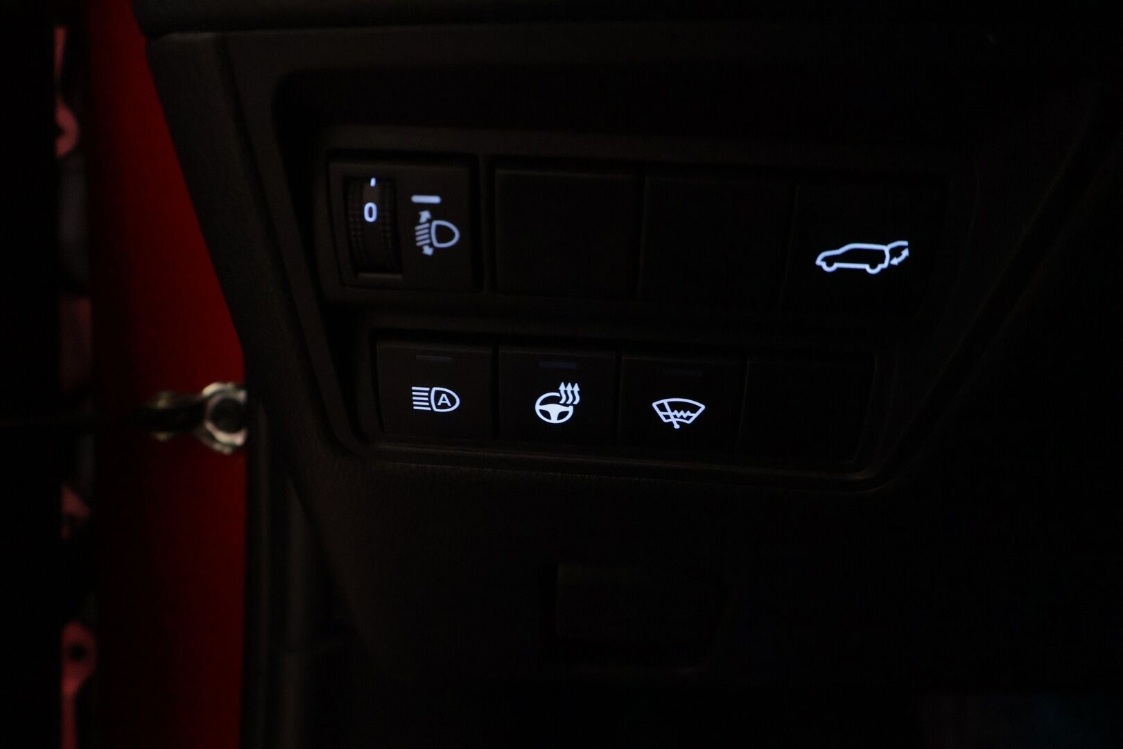 Toyota Yaris Cross 2022 1,5 Hybrid AWD-i Intense - Suomi-auto | Merkkihuollettu | P-Kamera | Mukautuva vakionopeudensäädin | Lohkolämmitin | Keyless | Apple&Android |