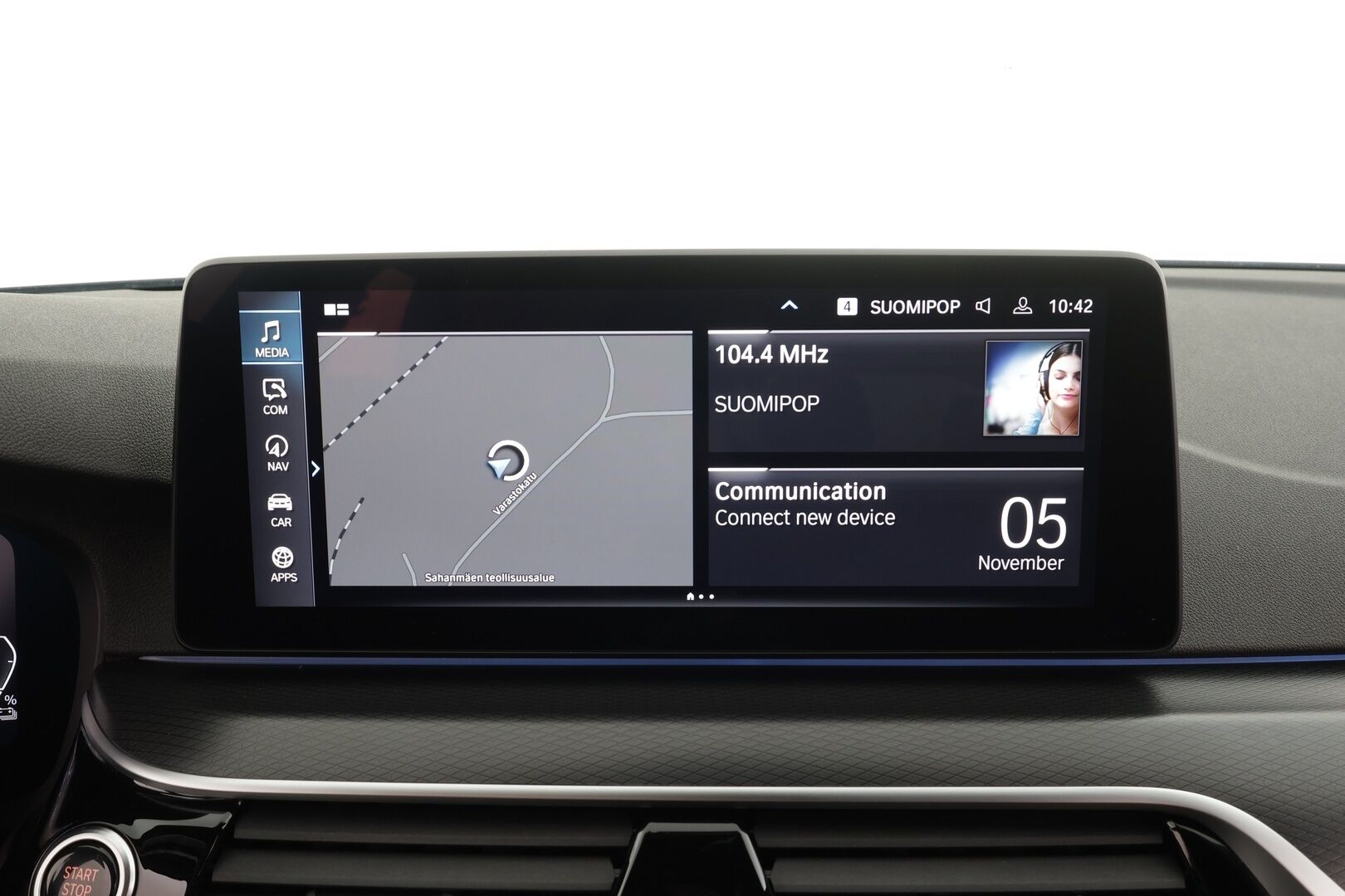 BMW 530 2023 G31 Touring A Charged Edition M Sport * ACC / P.kamera / Adapt.LED / Hifi / Comfort Access / Navi / Sporttinahat * - 1.Om Suomi-auto / Kahdet renkaat aluvanteilla / Merkkihuollettu - HULLUT AVAJAISHULINAT KORKOTARJOUS 3,29 %