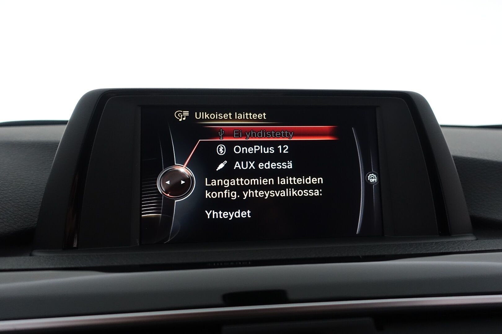 BMW 320 2017 F31 Touring 320d A xDrive Business Sport Line - | LCI | Sporttipenkit | Vakionopeudensäädin | Tutkat | LED | Sähkökontti | 2X Renkaat & Aluvanteet |