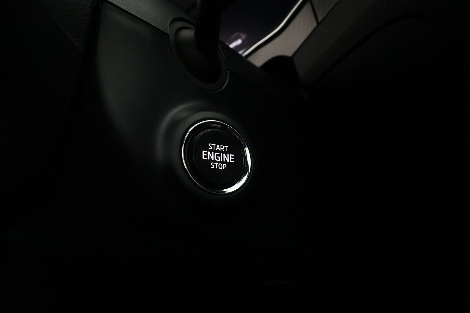 Skoda Superb 2023 1.4 TSI PHEV SportLine iV DSG Autom. - | ACC | Webasto | Koukku | Matrix-LED | 360-Kamera | Muistipenkit | Kattoluukku | Puolinahat | Apple&Android | Suomi-auto | Kahdet Renkaat | Merkkihuollettu |