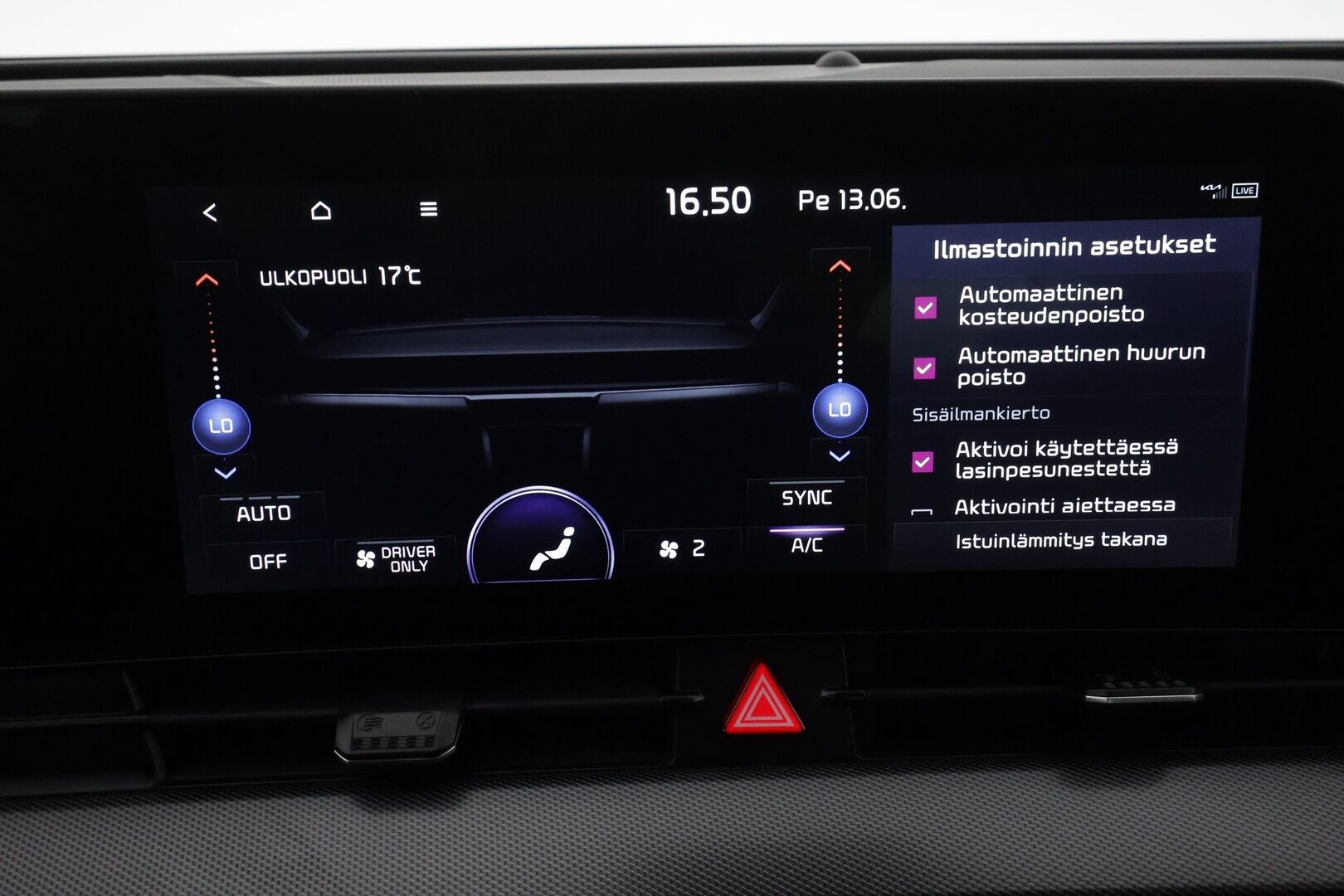 Kia Sportage 2023 1,6 T-GDI AWD Plug-in Hybrid GT-Line **360-kamera / Muistipenkit / H&K / Ilmastoidut penkit / Koukku / TULOSSA** - 3,99 % KORKOTARJOUS TÄHÄN AUTOON - 