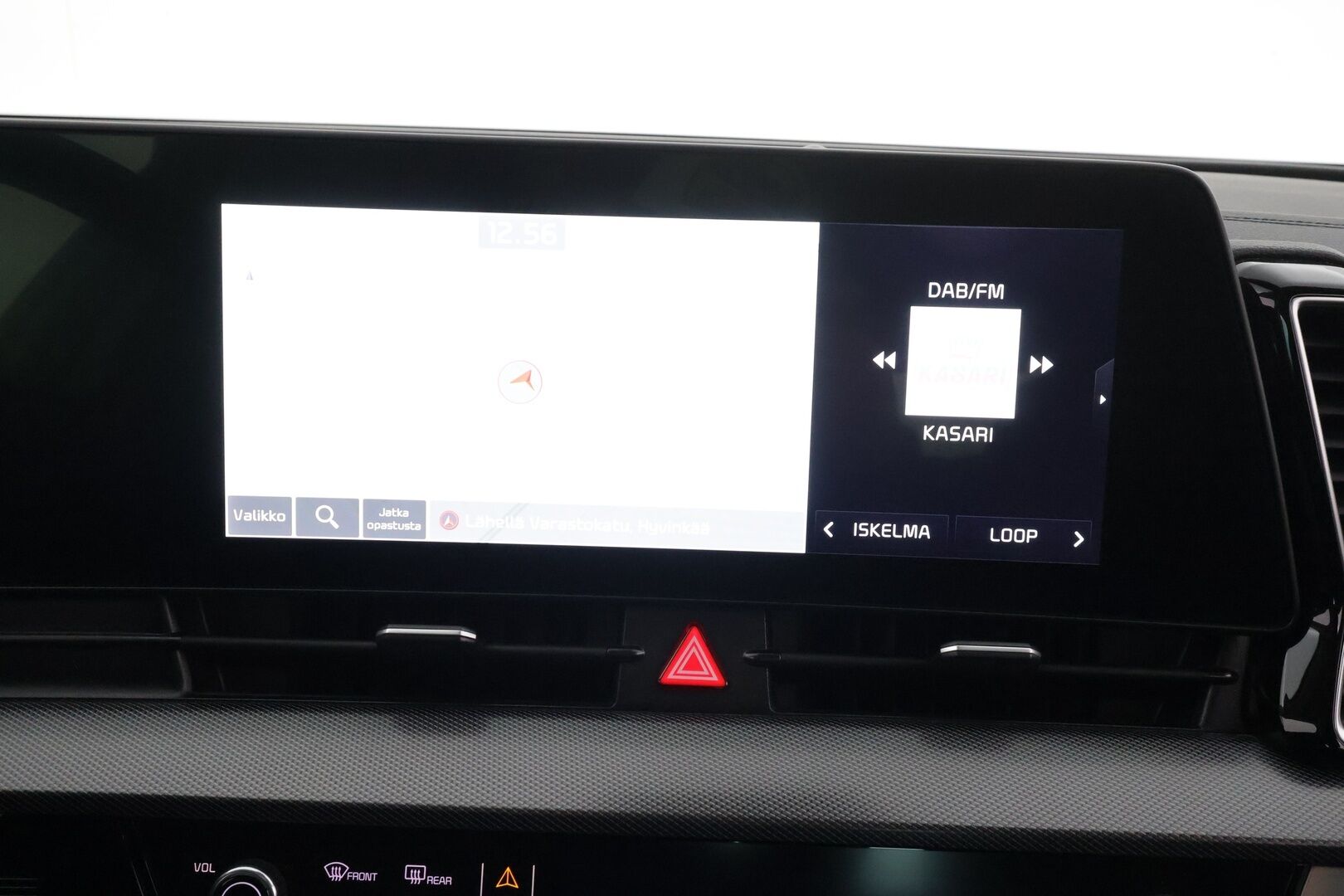 Kia Sportage 2022 1,6 T-GDI AWD Plug-in Hybrid Business Premium AT 265hv * ACC / LED / Koukku / 360° / Navi / Kaistavahti / Keyless * - Suomi-auto / Akku kuntotarkastettu SoH 98% / 2x Latauskaapelit / Kahdet renkaat / Merkkihuollettu! - HULLUT VÄLIPÄIVÄT KORKOTARJOUS 2,49%