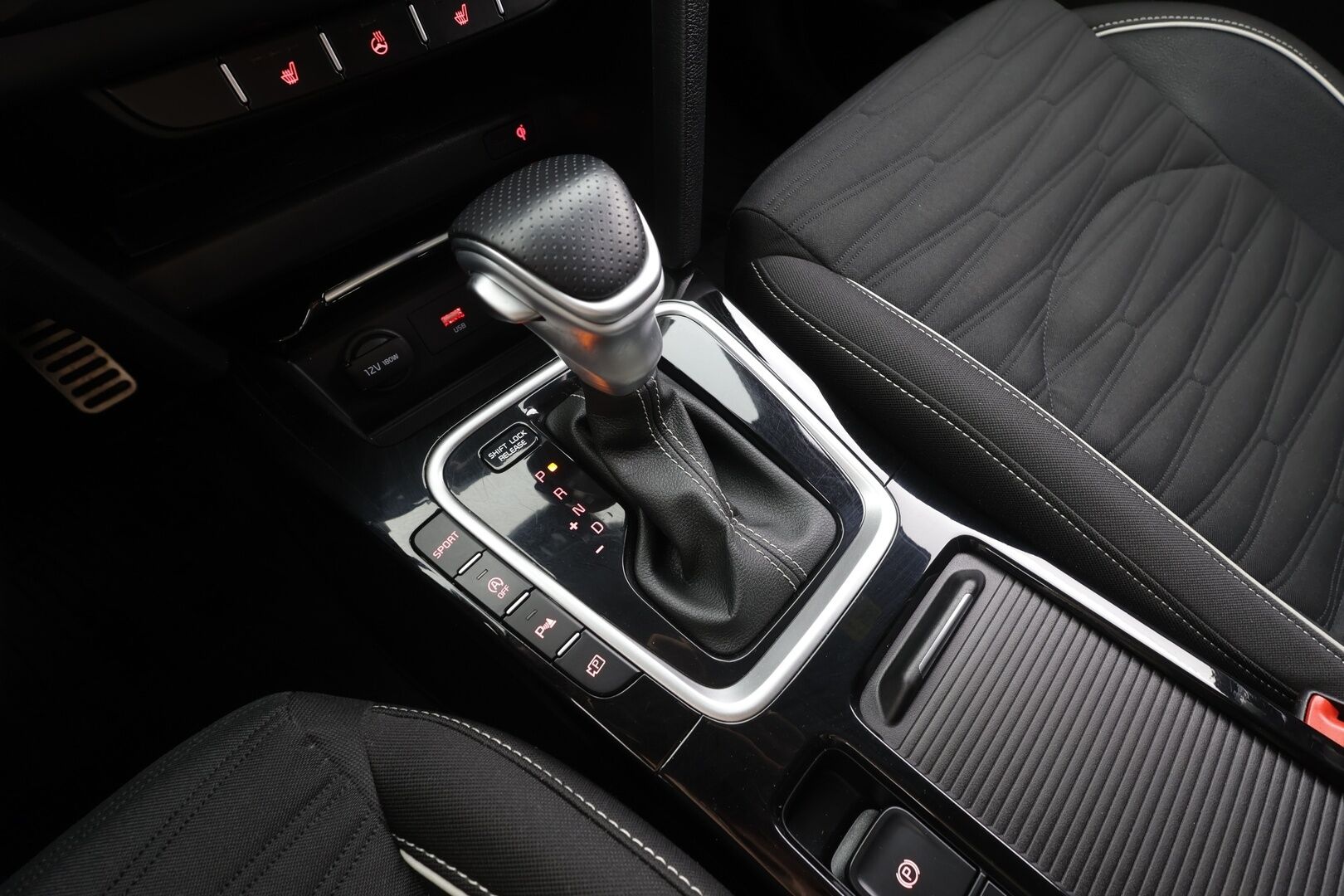 Kia ProCeed 2023 1,5 T-GDI 160hv GT-Line Business Premium DCT - | ACC | Lohko+Sisä | JBL | Kaistavahti | P.Kamera | Navi | LED | Digimittari | Ratinlämmitin | Sähköluukku | Keyless | Puolinahat | ALV | 1.Om Suomi-auto | Kahdet renkaat aluvanteilla | 