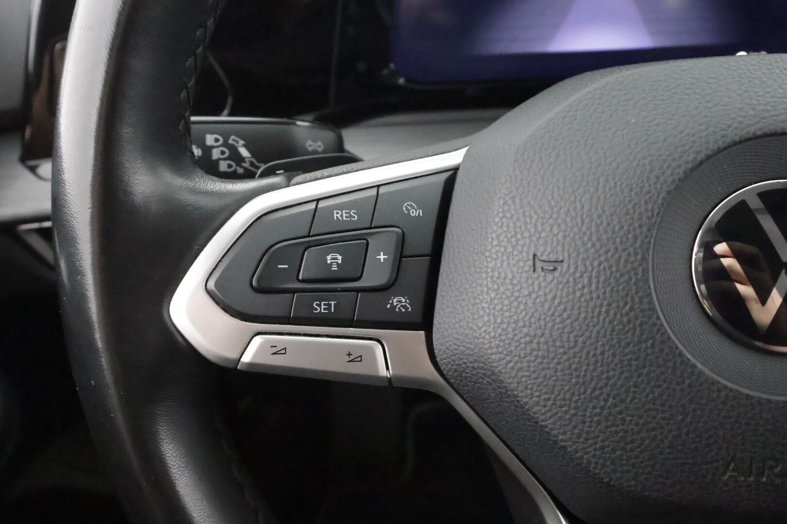 Volkswagen Golf 2023 Variant Style 2,0 TSI 140 kW 4MOTION DSG-automaatti - | Webasto | Koukku | ACC | Matrix | Hierova Muistipenkki | P.Tutkat |Kaistavahti | Keyless | Apple&Android | Digimittaristo | 1-om Suomi-auto | Kahdet renkaat | Merkkihuollot | Juuri katsastettu