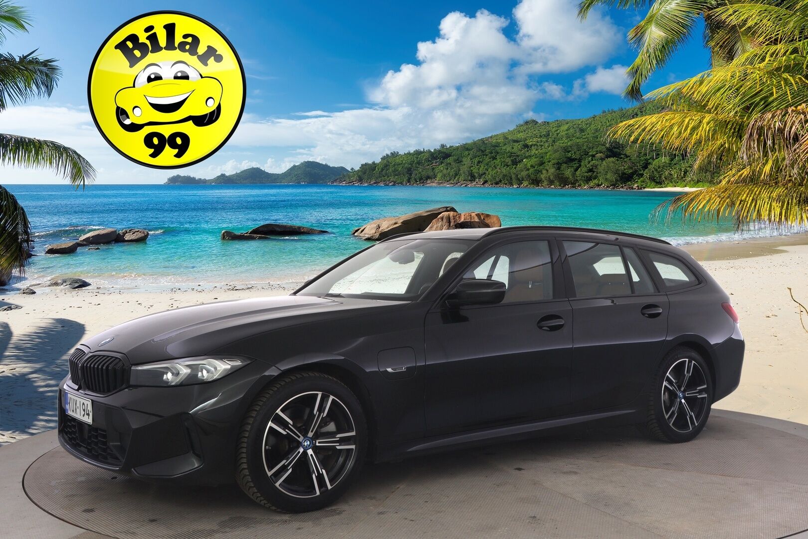 BMW 330 2023 G21 Touring 330e xDrive A Charged Edition M Sport *ACC / P-Kamera / Konjakkinahat / Comfort Access / Hifit* - *Juuri huollettu / Kahdet renkaat vantein*