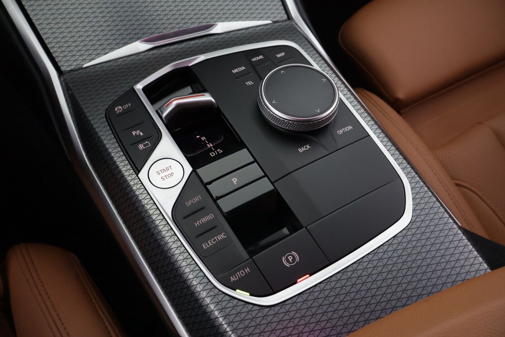 BMW 330 2023 G21 Touring 330e xDrive A Charged Edition M Sport *ACC / P-Kamera / Konjakkinahat / Comfort Access / Hifit* - *Juuri huollettu / Kahdet renkaat vantein* - Osta nyt, maksa vasta ensi vuonna