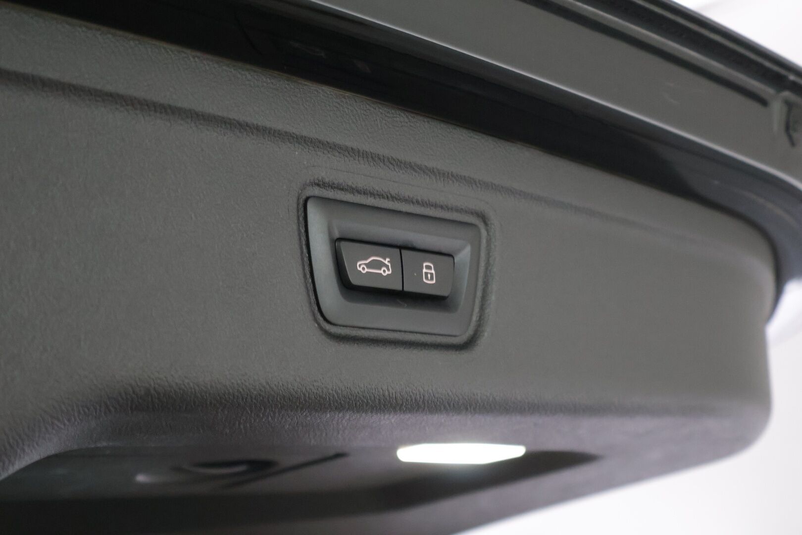 BMW 330 2023 G21 Touring 330e xDrive A Charged Edition M Sport *ACC / P-Kamera / Konjakkinahat / Comfort Access / Hifit* - *Juuri huollettu / Kahdet renkaat vantein* - Osta nyt, maksa vasta ensi vuonna