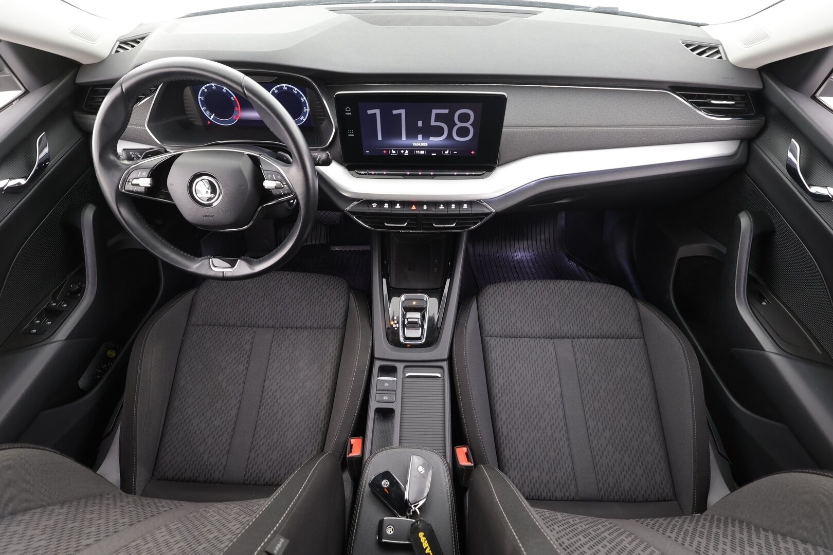 Skoda Octavia 2023 Combi 1.5 TSI Style eTEC DSG * Koukku / ACC / Webasto / Matrix-LED / P.Kamera / Smartlink / Keyless * - 1-om Suomi-auto / Kahdet renkaat aluvanteilla - HULLUT AVAJAISHULINAT KORKOTARJOUS 3,29 %