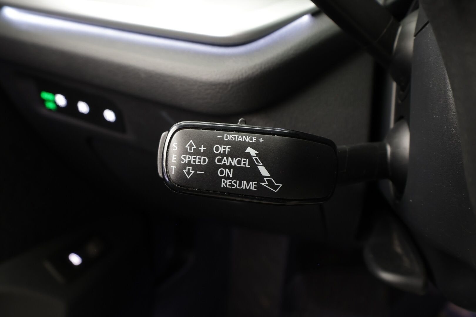 Skoda Octavia 2023 Combi 1.5 TSI Style eTEC DSG * Koukku / ACC / Webasto / Matrix-LED / P.Kamera / Smartlink / Keyless * - 1-om Suomi-auto / Kahdet renkaat aluvanteilla - HULLUT AVAJAISHULINAT KORKOTARJOUS 3,29 %