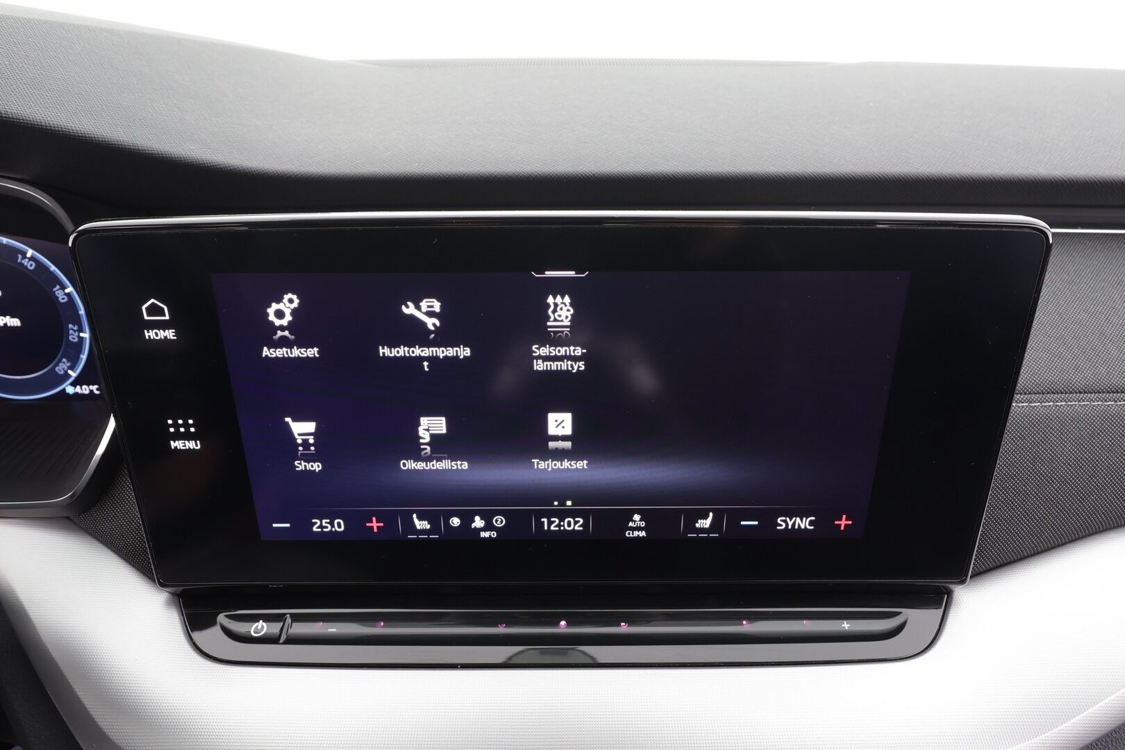 Skoda Octavia 2023 Combi 1.5 TSI Style eTEC DSG * Koukku / ACC / Webasto / Matrix-LED / P.Kamera / Smartlink / Keyless * - 1-om Suomi-auto / Kahdet renkaat aluvanteilla - HULLUT AVAJAISHULINAT KORKOTARJOUS 3,29 %