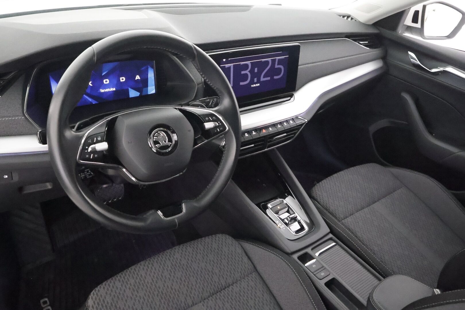 Skoda Octavia 2023 Combi 1.0 TSI Style eTEC DSG Autom. - ACC / Webasto / Matrix-LED / P.kamera / P.tutkat / Vetokoukku