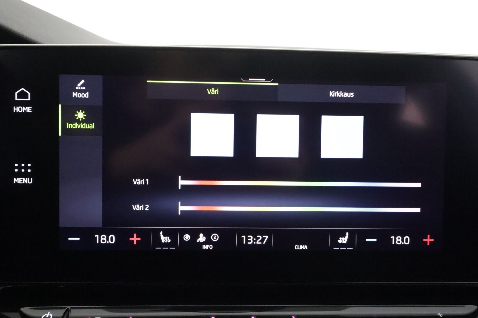 Skoda Octavia 2023 Combi 1.0 TSI Style eTEC DSG Autom. - ACC / Webasto / Matrix-LED / P.kamera / P.tutkat / Vetokoukku