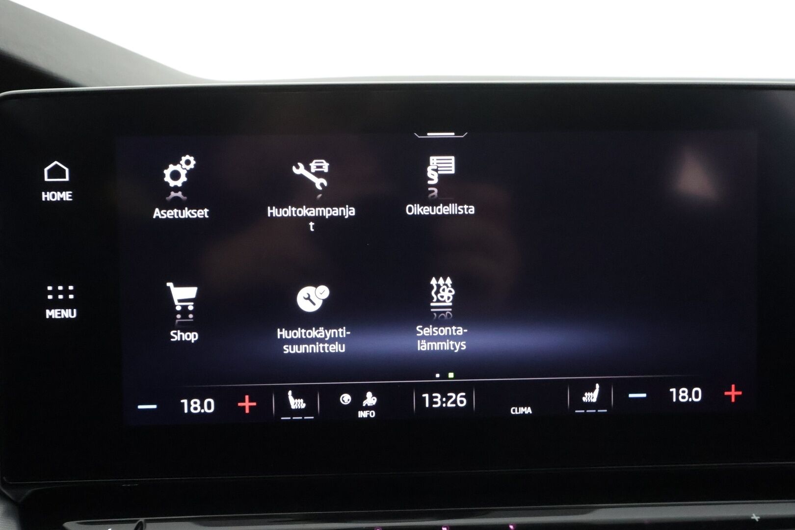Skoda Octavia 2023 Combi 1.0 TSI Style eTEC DSG Autom. - ACC / Webasto / Matrix-LED / P.kamera / P.tutkat / Vetokoukku
