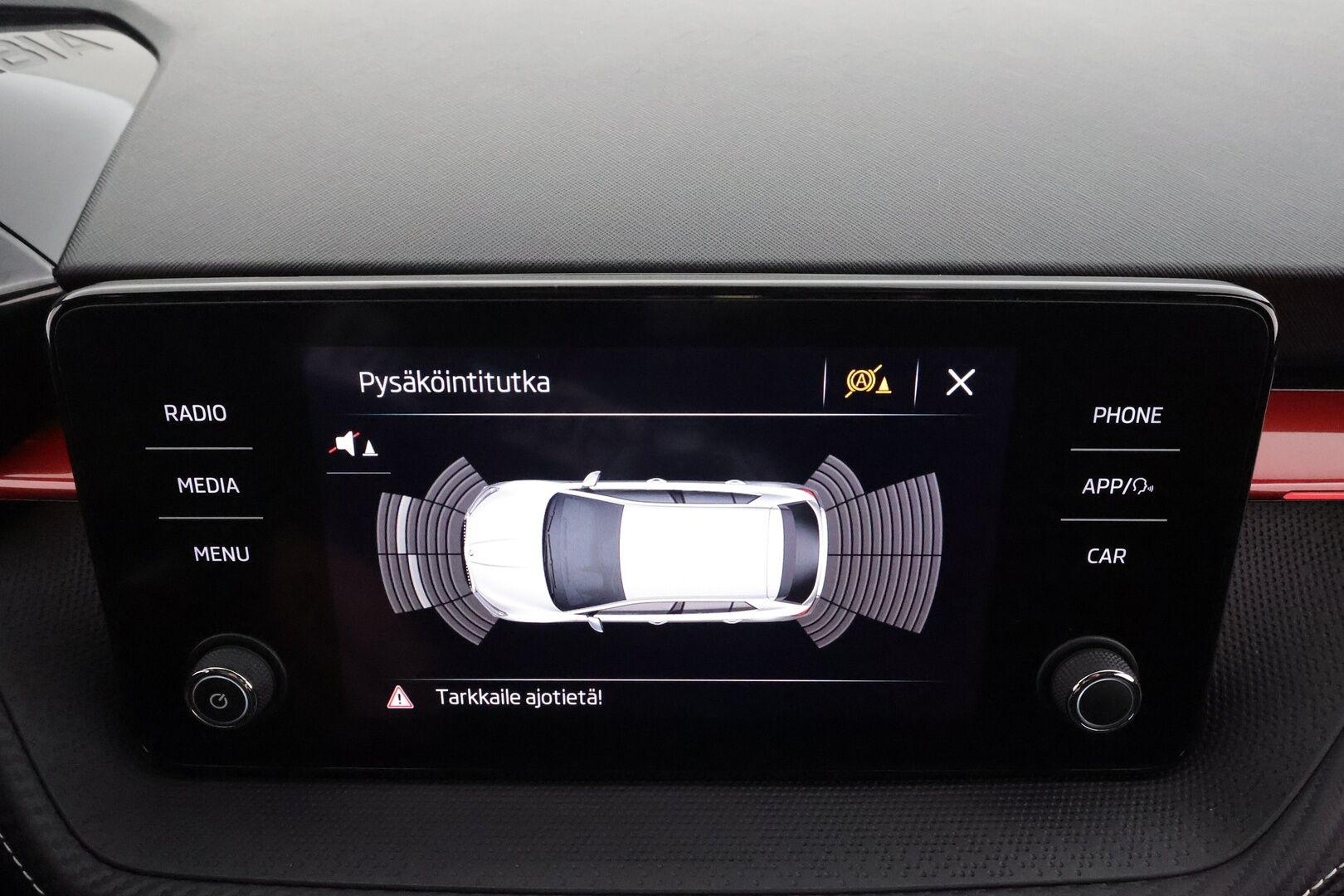 Skoda Fabia 2023 1.5 TSI Monte Carlo DSG * ACC / Lasikatto / P.tutkat / Apple&Android / Keyless * - 1.Om suomi-auto / Kahdet renkaat