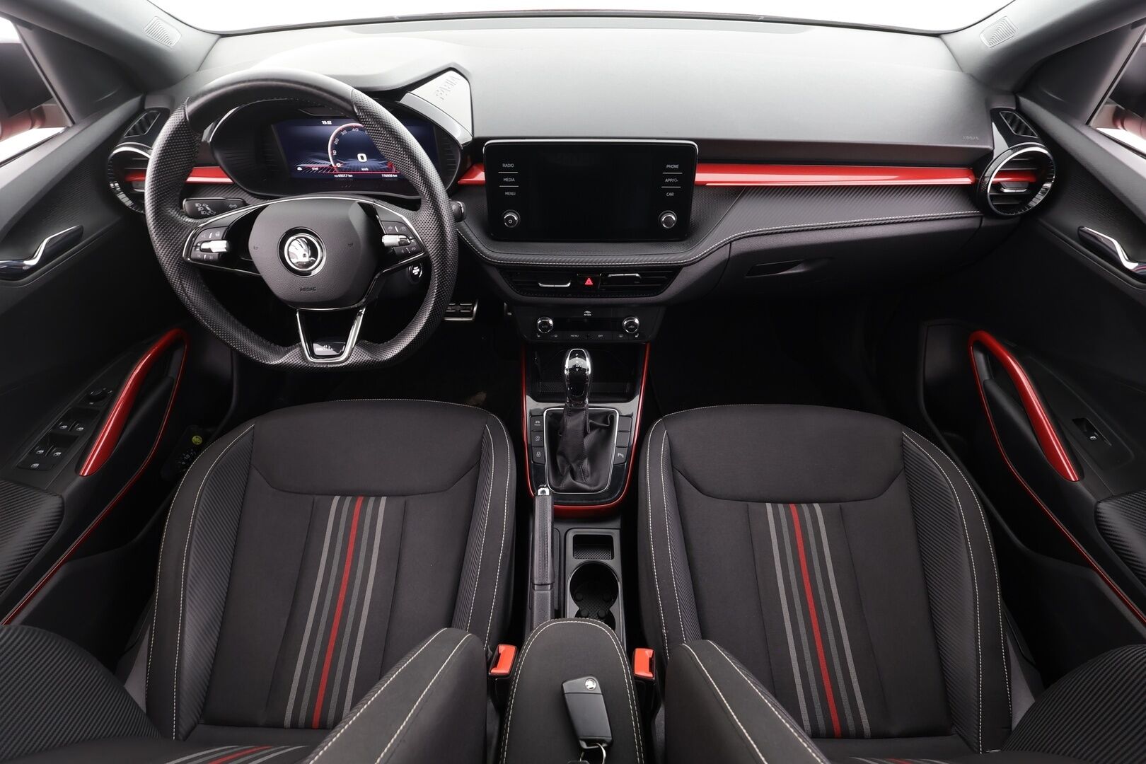 Skoda Fabia 2023 1.5 TSI Monte Carlo DSG * ACC / Lasikatto / P.tutkat / Apple&Android / Keyless * - 1.Om suomi-auto / Kahdet renkaat