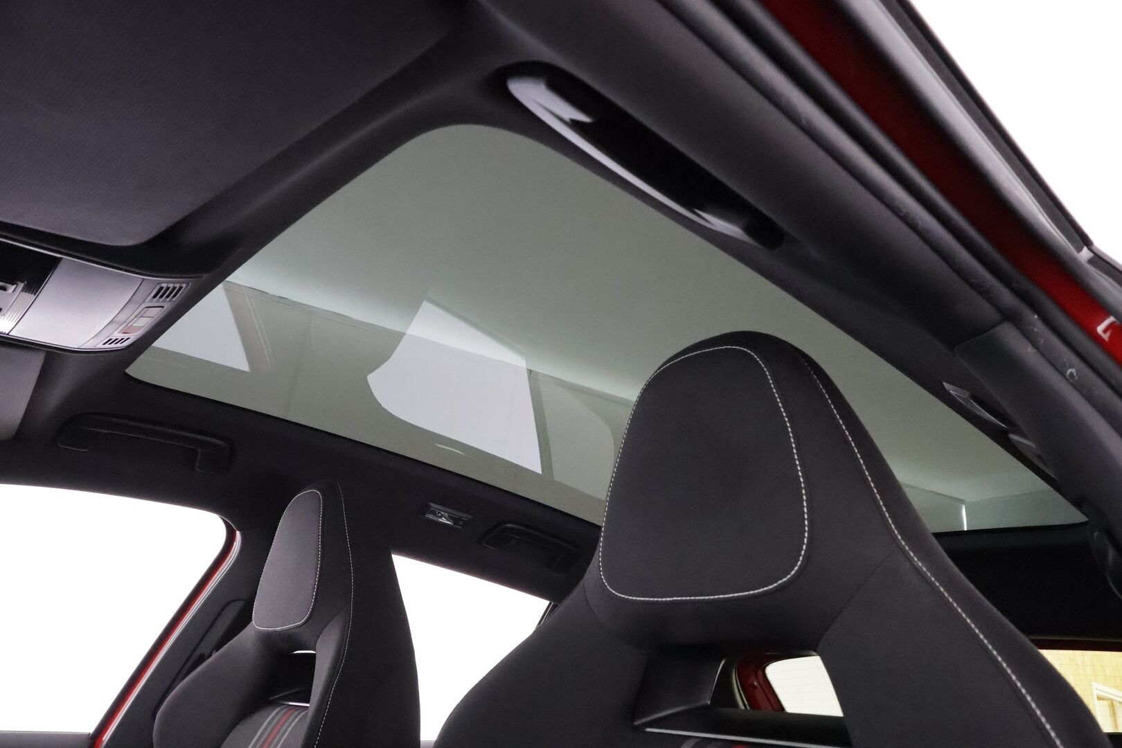 Skoda Fabia 2023 1.5 TSI Monte Carlo DSG * ACC / Lasikatto / Digimittari / P.tutkat / Apple&Android / Keyless * - 1.Om suomi-auto / Kahdet renkaat - HULLUT AVAJAISHULINAT KORKOTARJOUS 3,29 %