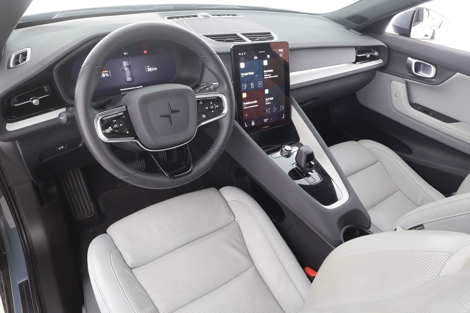 Polestar 2 2023 Long Range Dual Motor, 300kW, 78kWh - | ACC | ILP | Ilmastoidut Sporttinahat | 360° | Harman/Kardon | Lasikatto | Muistipenkki | Pilot assist | BLIS | 2x polestar alut | Merkkihuollot | 
