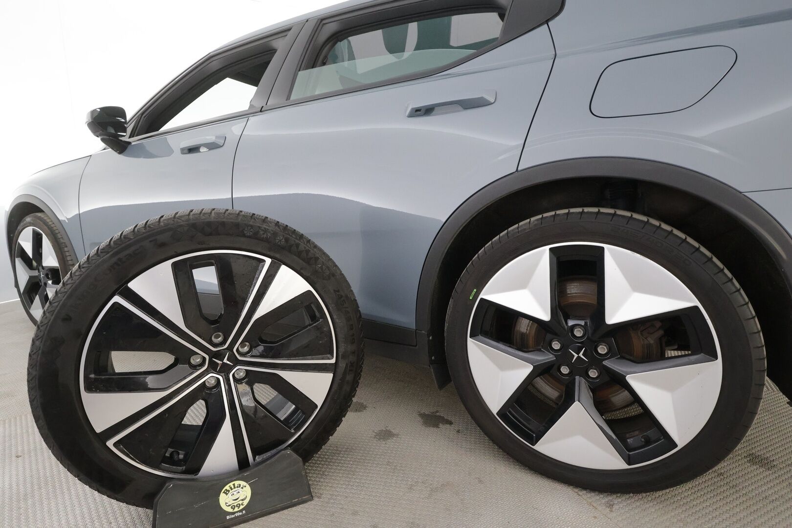 Polestar 2 2023 Long Range Dual Motor, 300kW, 78kWh - | ACC | ILP | Ilmastoidut Sporttinahat | 360° | Harman/Kardon | Lasikatto | Muistipenkki | Pilot assist | BLIS | 2x polestar alut | Merkkihuollot | 