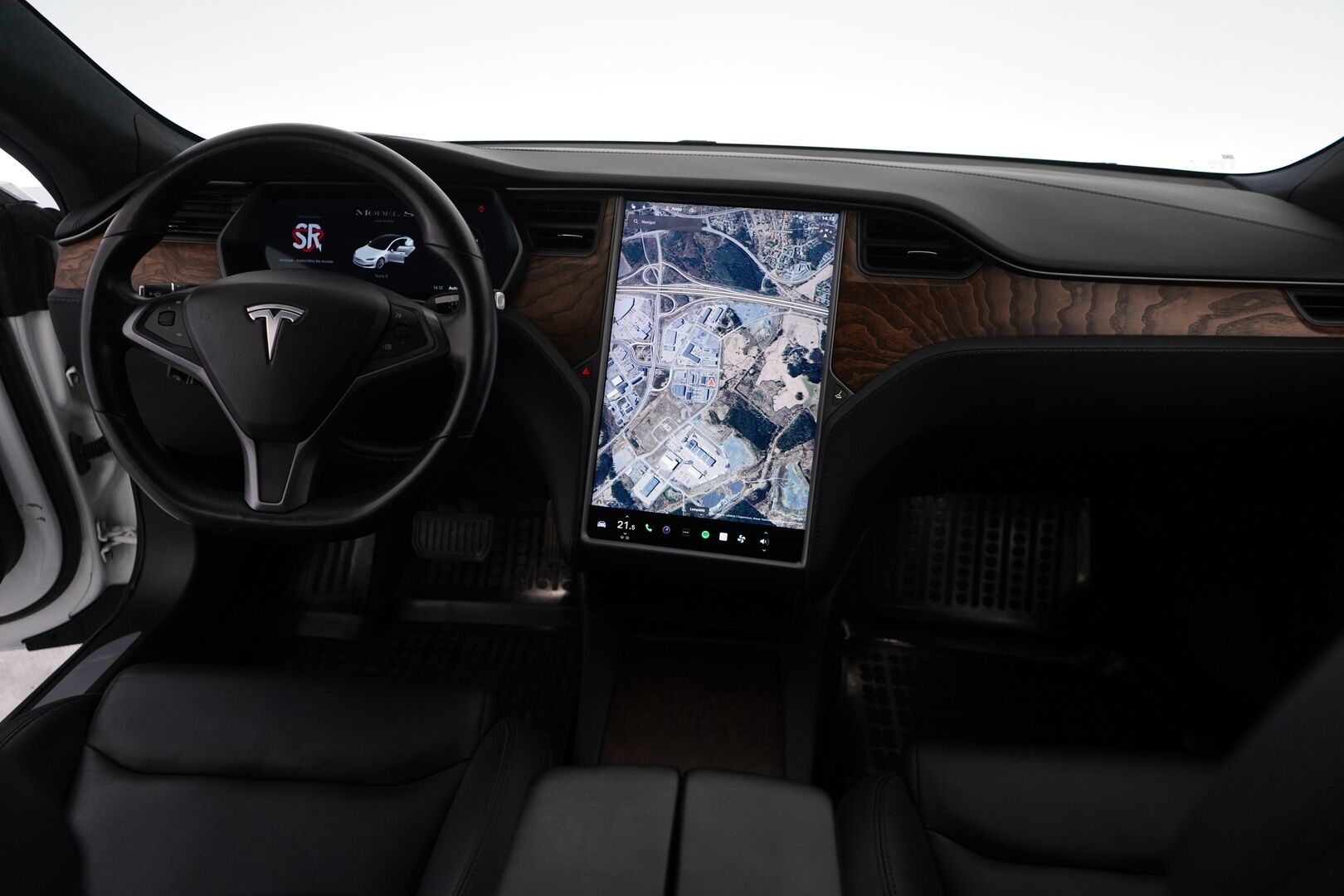 Tesla Model S 2020 Long Range AWD 100D Raven - Lasikatto | Ilma-alusta | ACC | Kamera | LED | Muistipenkki | Premium Audio | Navi | Kaistavahti | Keyless | Kahdet renkaat OEM alumiinivantein | Juuri katsastettu